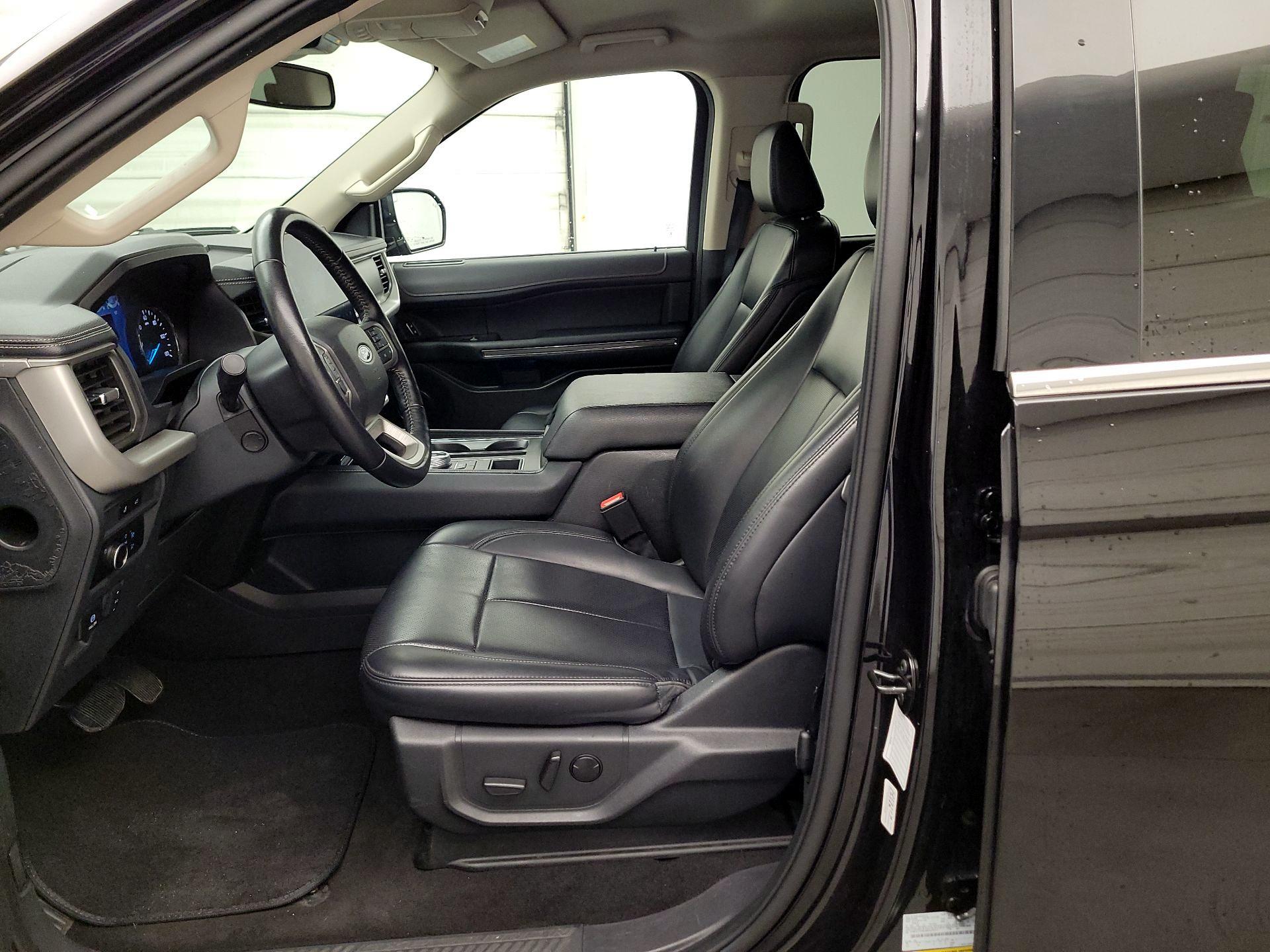 Thumbnail: 2024 Ford Expedition - 11