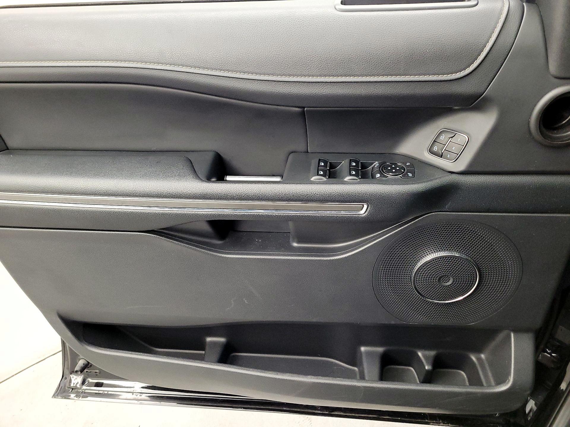 Thumbnail: 2024 Ford Expedition - 12