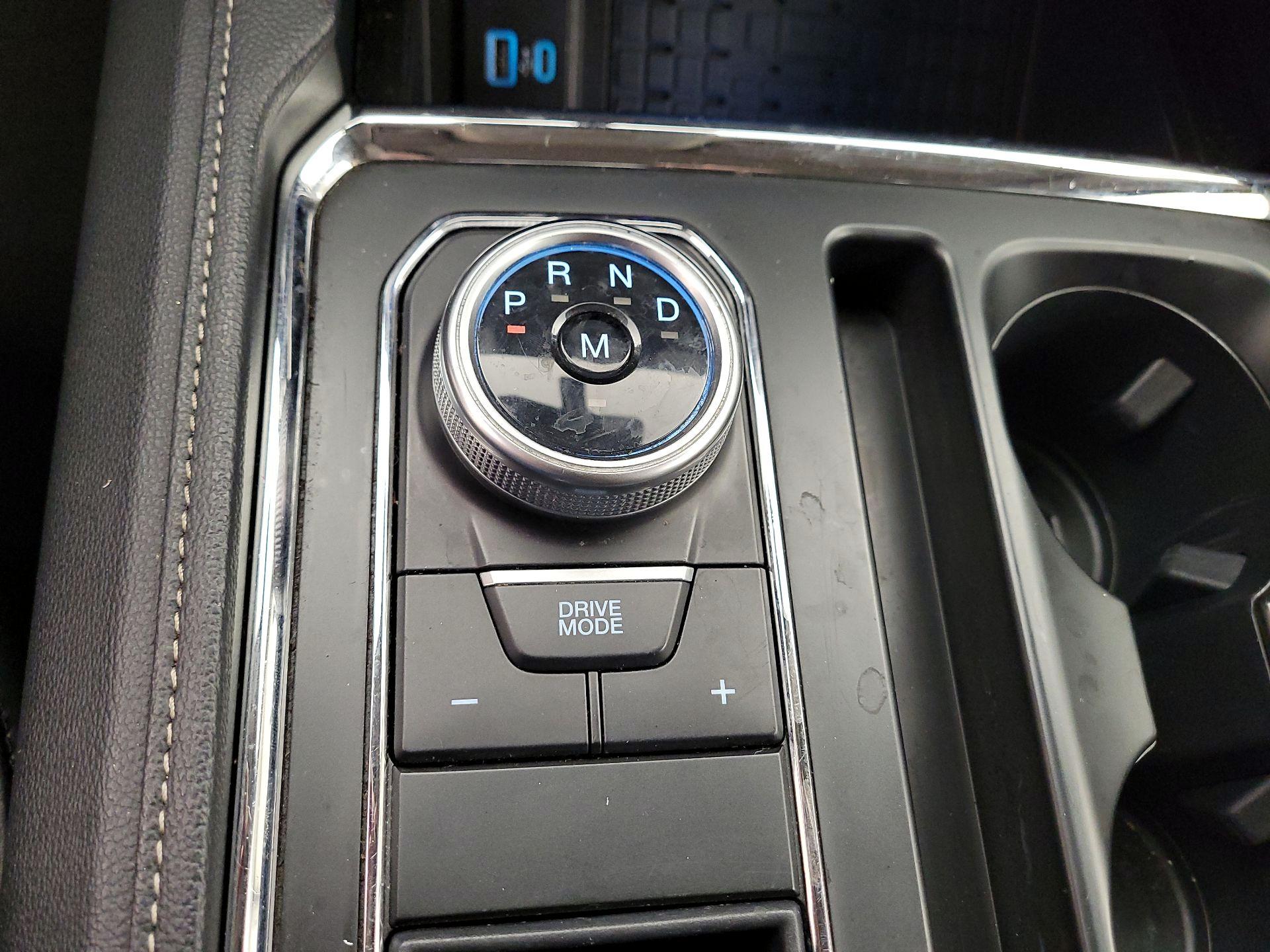 Thumbnail: 2024 Ford Expedition - 15