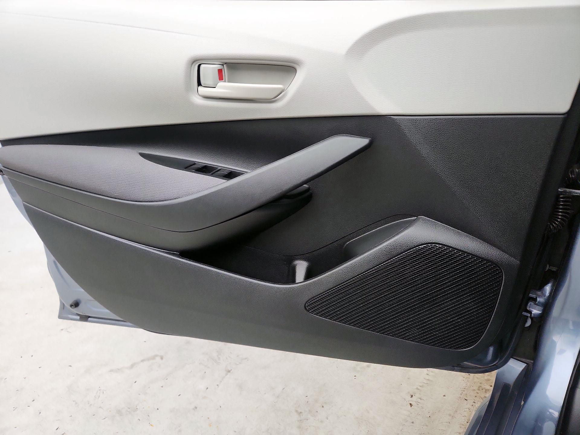 Thumbnail: 2024 Toyota Corolla - 12