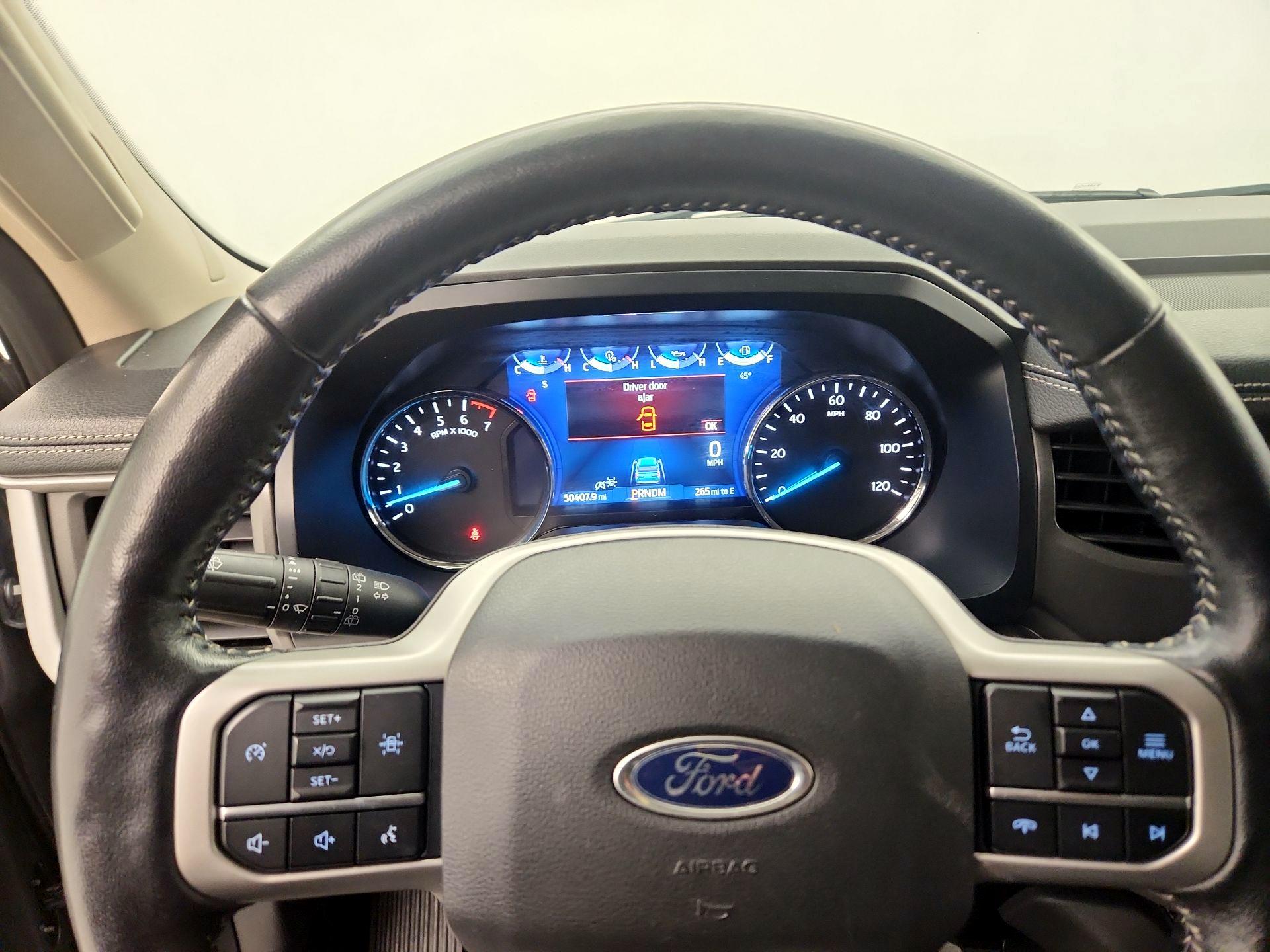 Thumbnail: 2023 Ford Expedition - 10