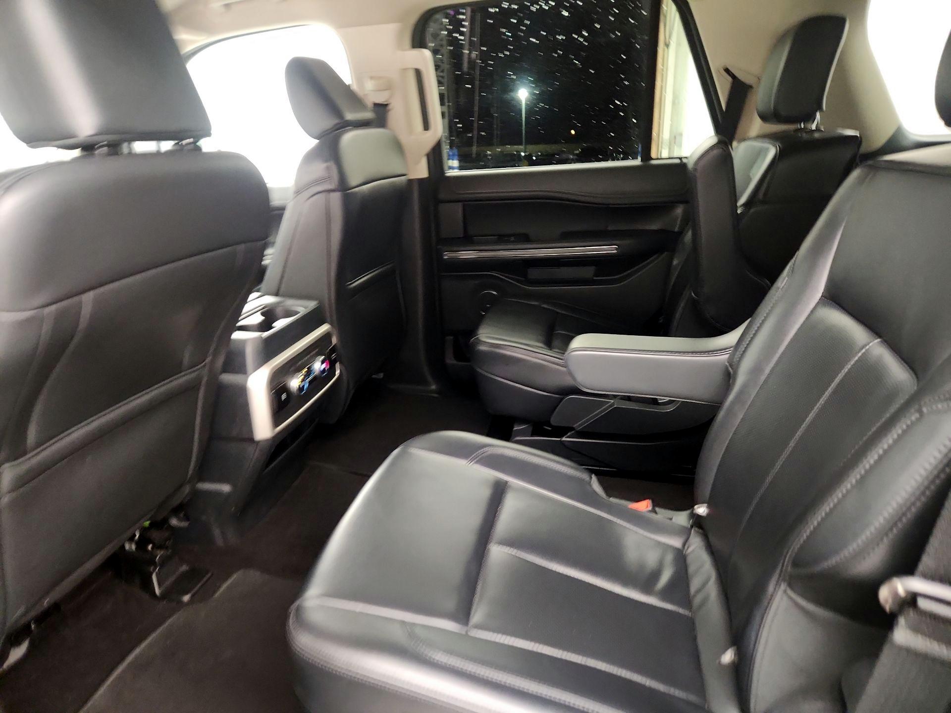 Thumbnail: 2023 Ford Expedition - 19