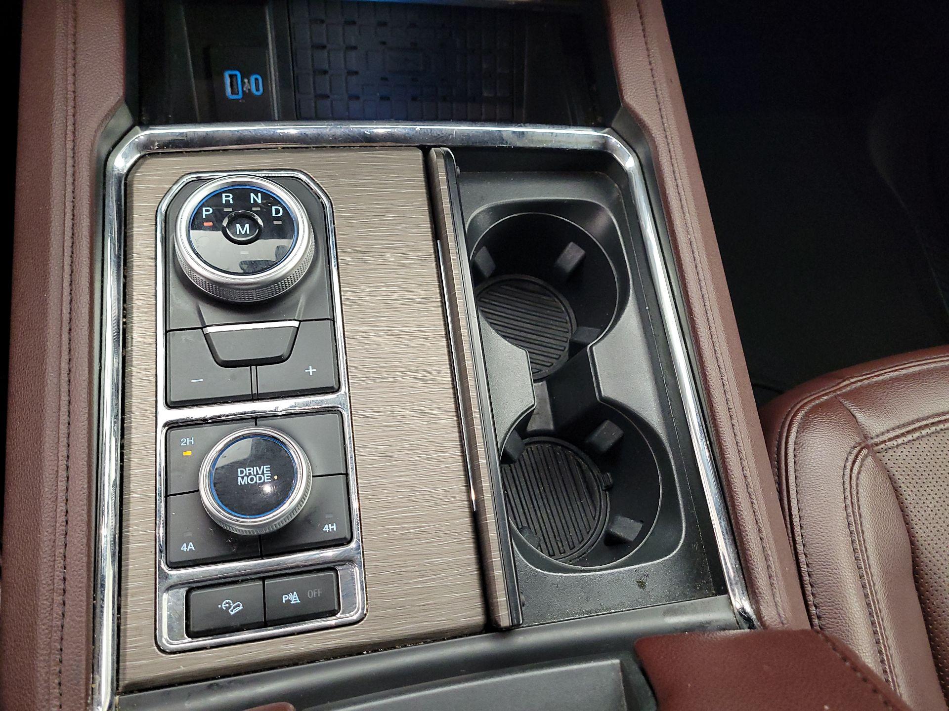 Thumbnail: 2024 Ford Expedition MAX - 18