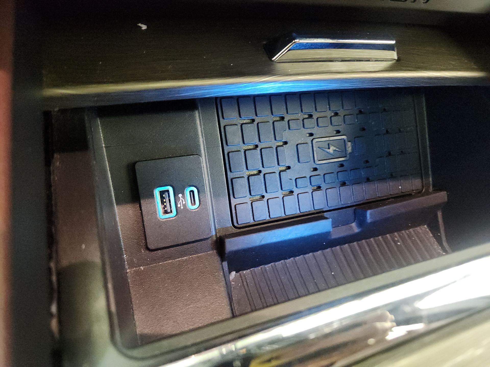 Thumbnail: 2023 Ford Expedition MAX - 19