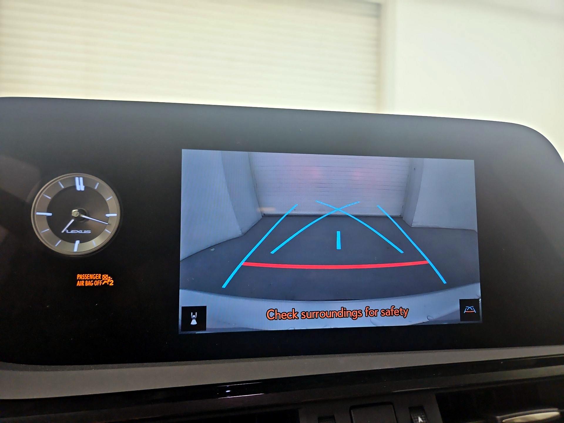 Thumbnail: 2023 Lexus ES - 14