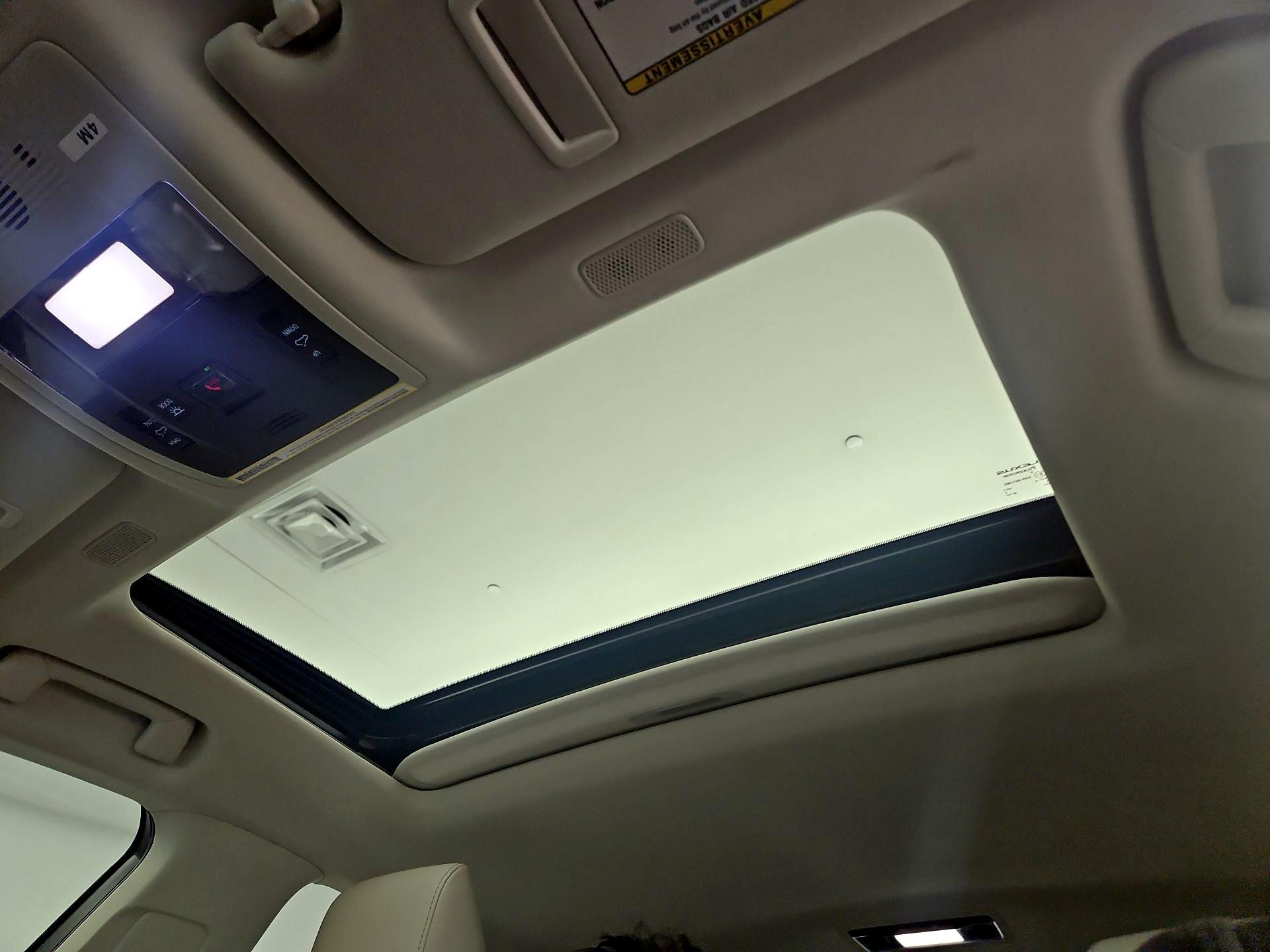 Thumbnail: 2023 Lexus ES - 19