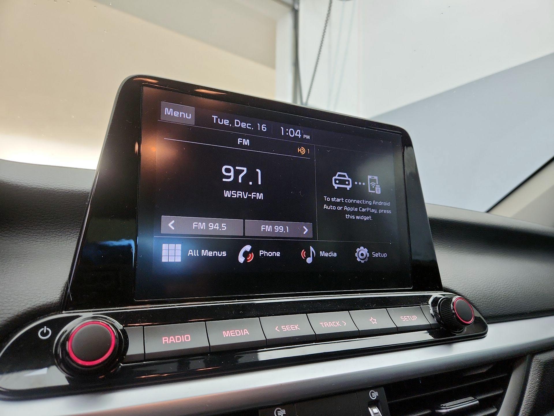 Thumbnail: 2023 Kia Forte - 15