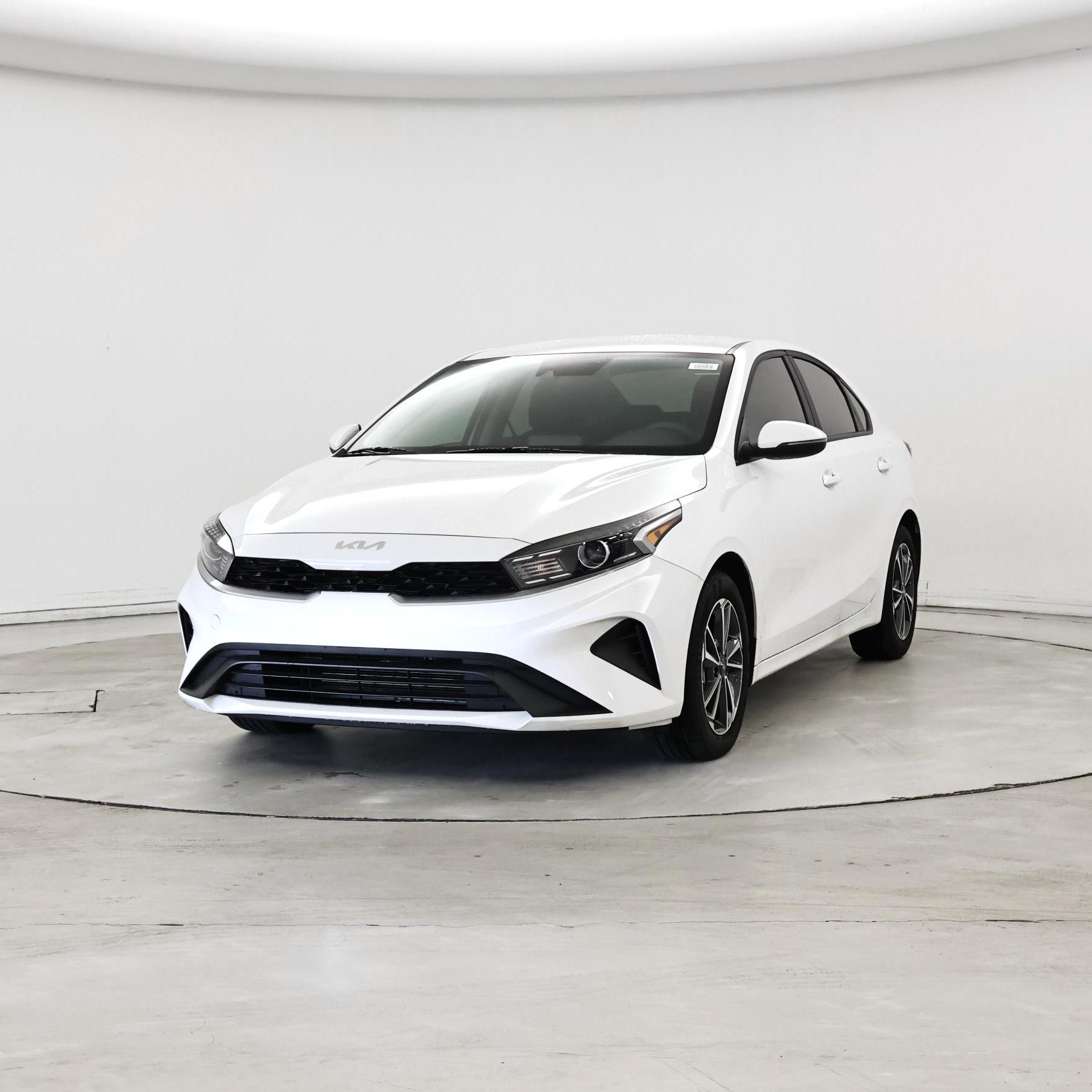 Thumbnail: 2023 Kia Forte - 4