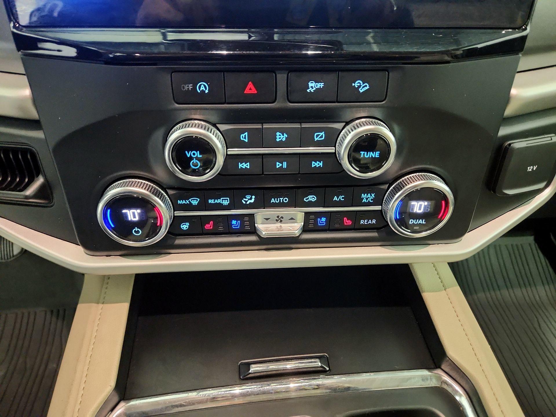 Thumbnail: 2023 Ford Expedition MAX - 16