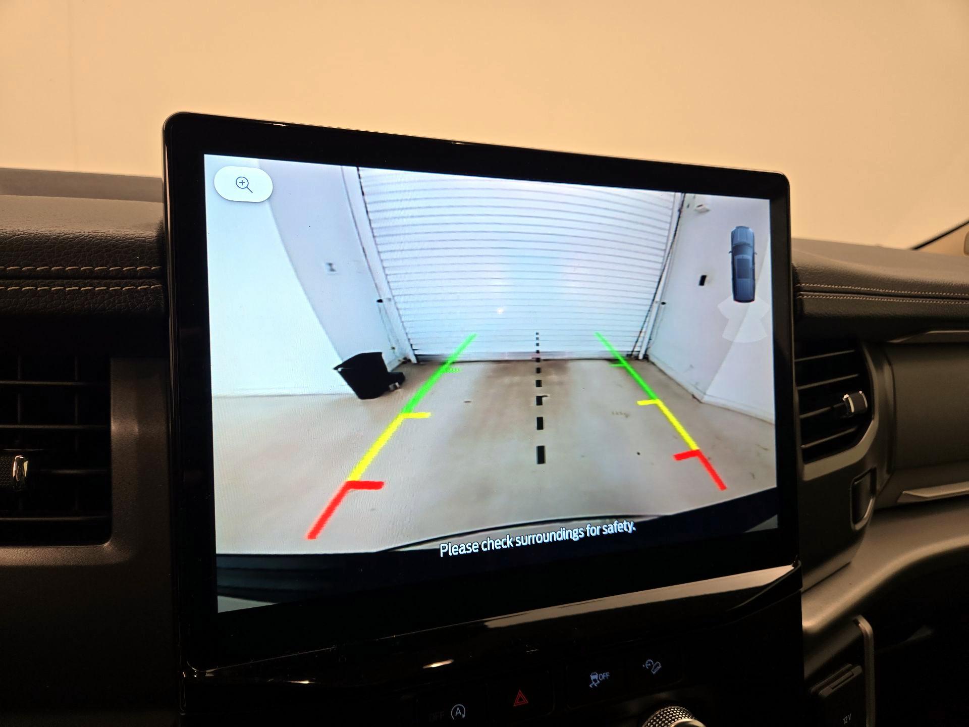 Thumbnail: 2024 Ford Expedition - 15