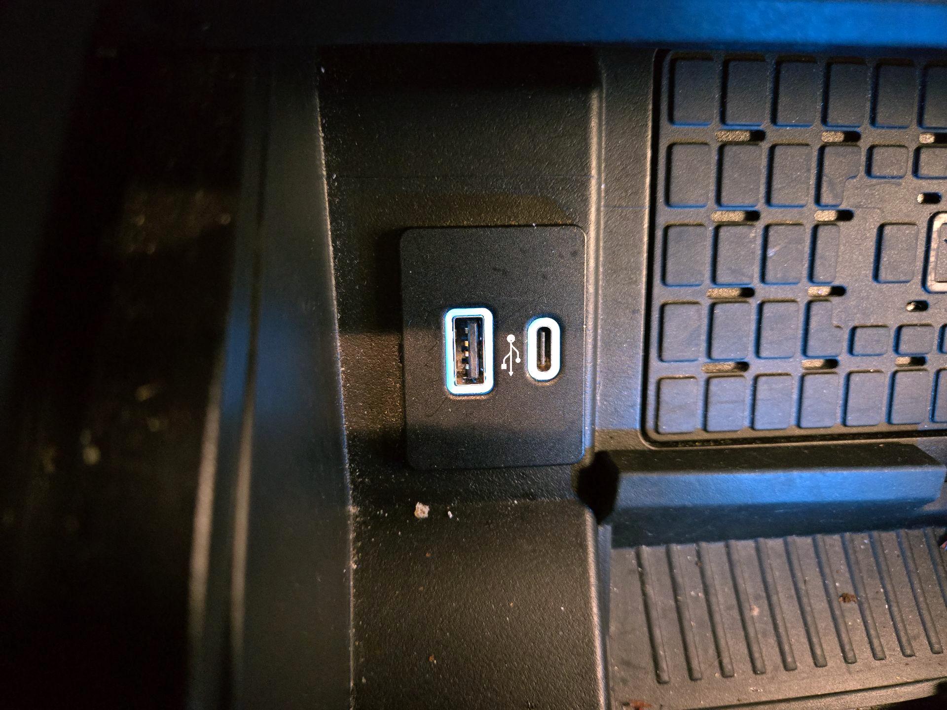 Thumbnail: 2024 Ford Expedition - 19