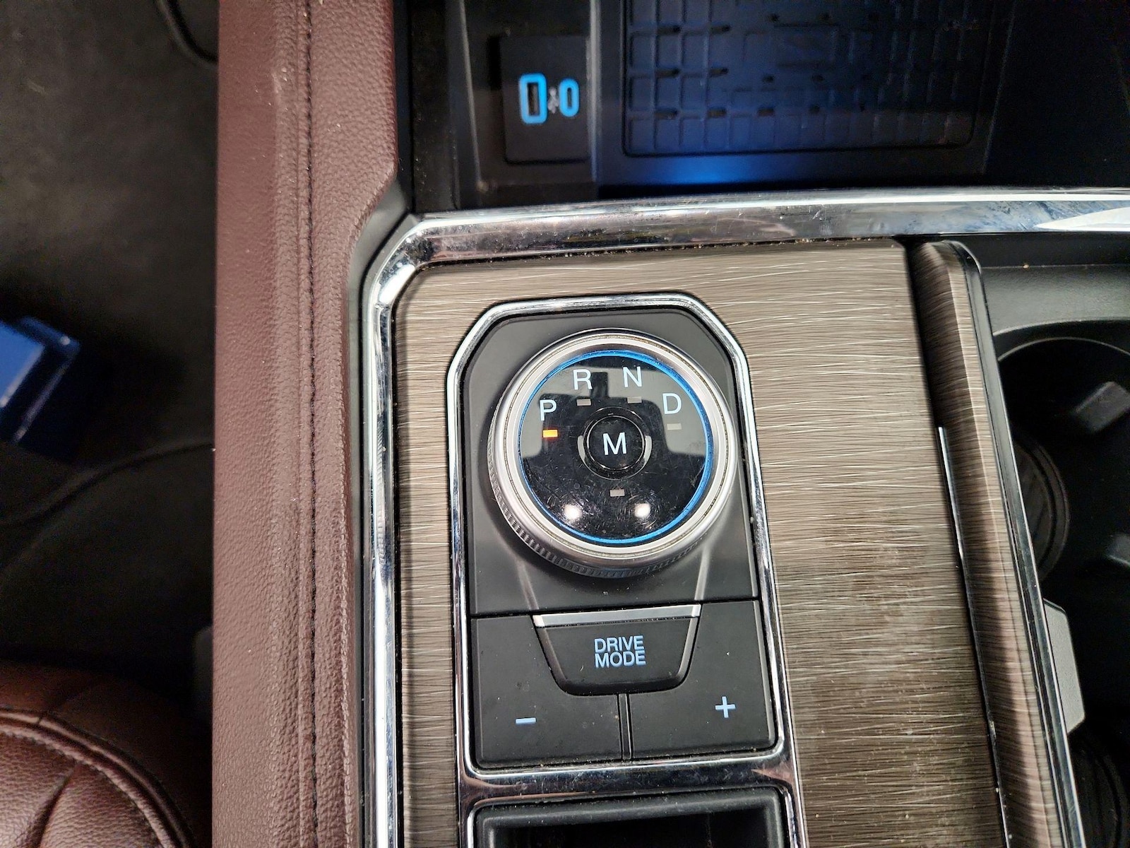 2024 Ford Expedition Limited - Photo 16