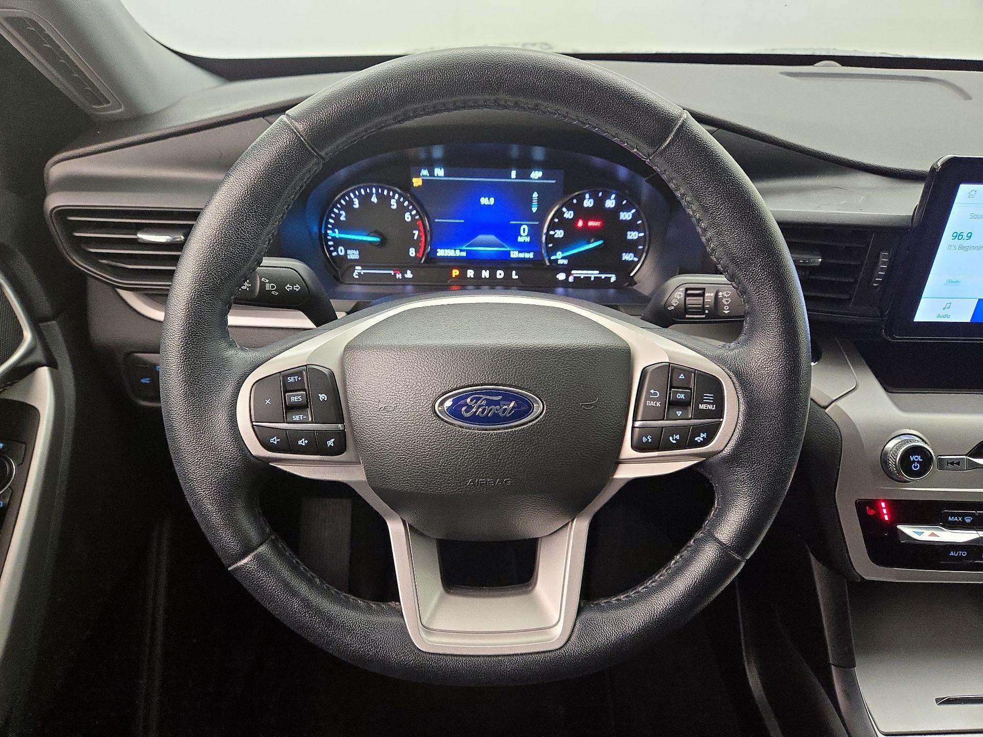 Thumbnail: 2022 Ford Explorer - 10