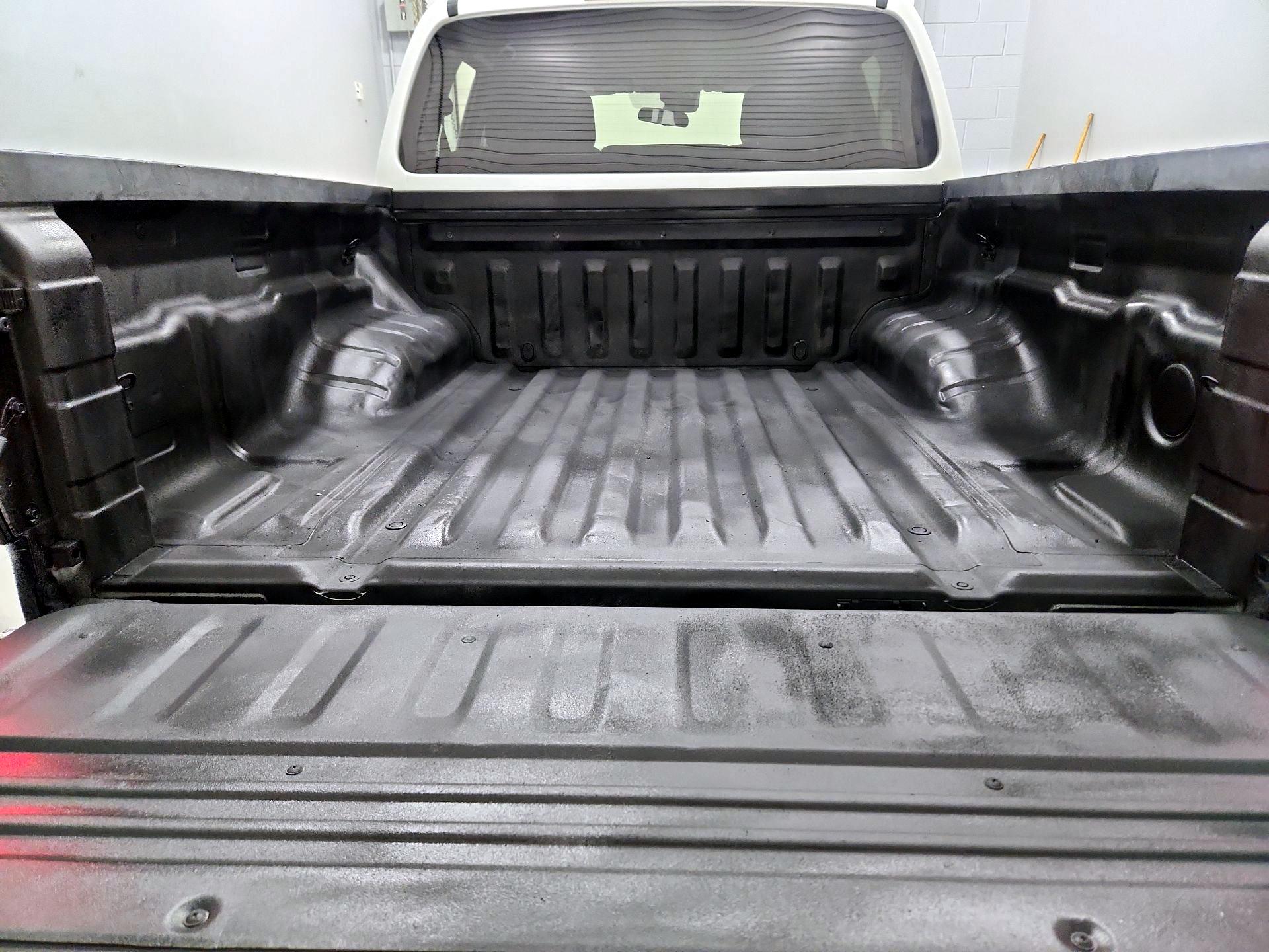 Thumbnail: 2022 Nissan Frontier - 20