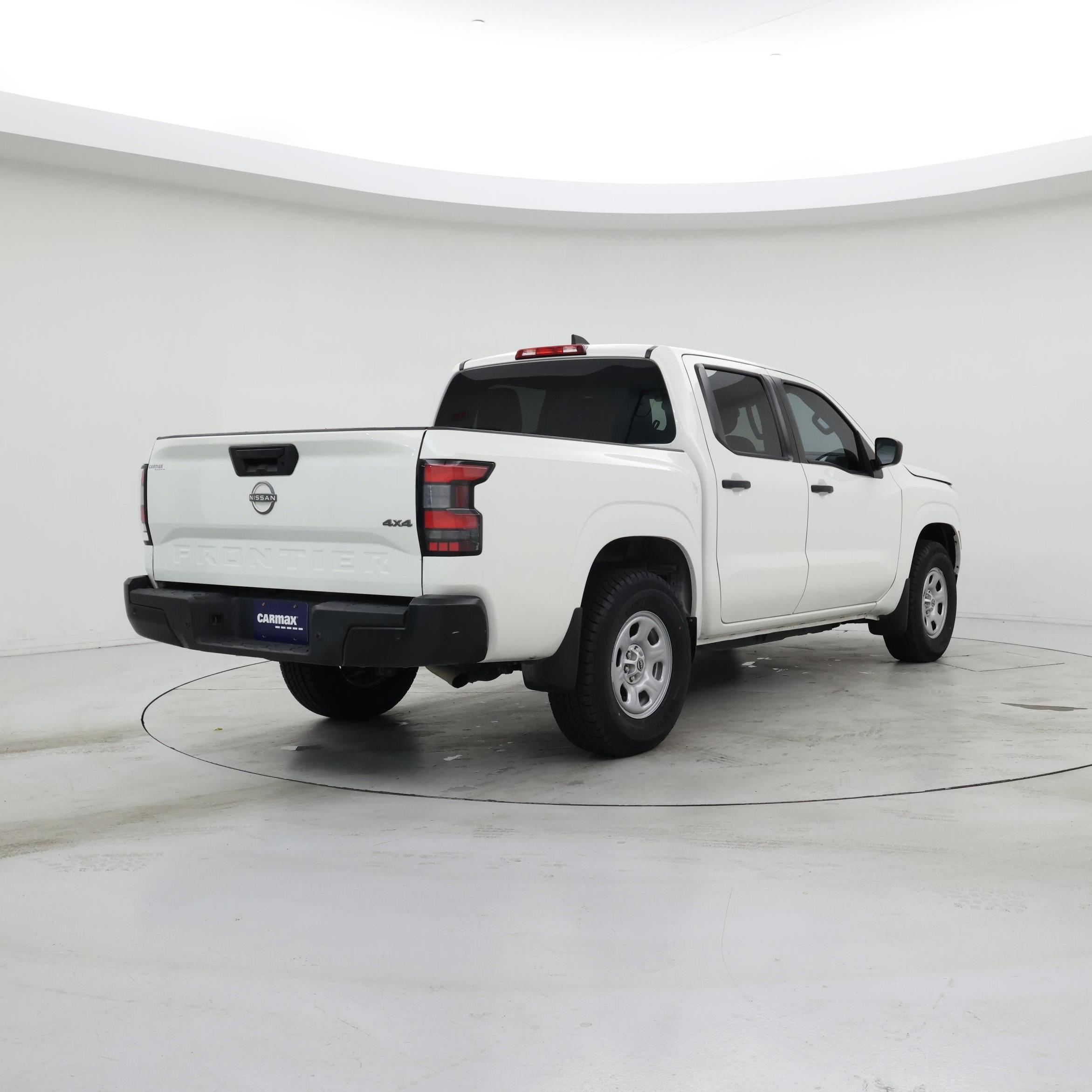 Thumbnail: 2022 Nissan Frontier - 8