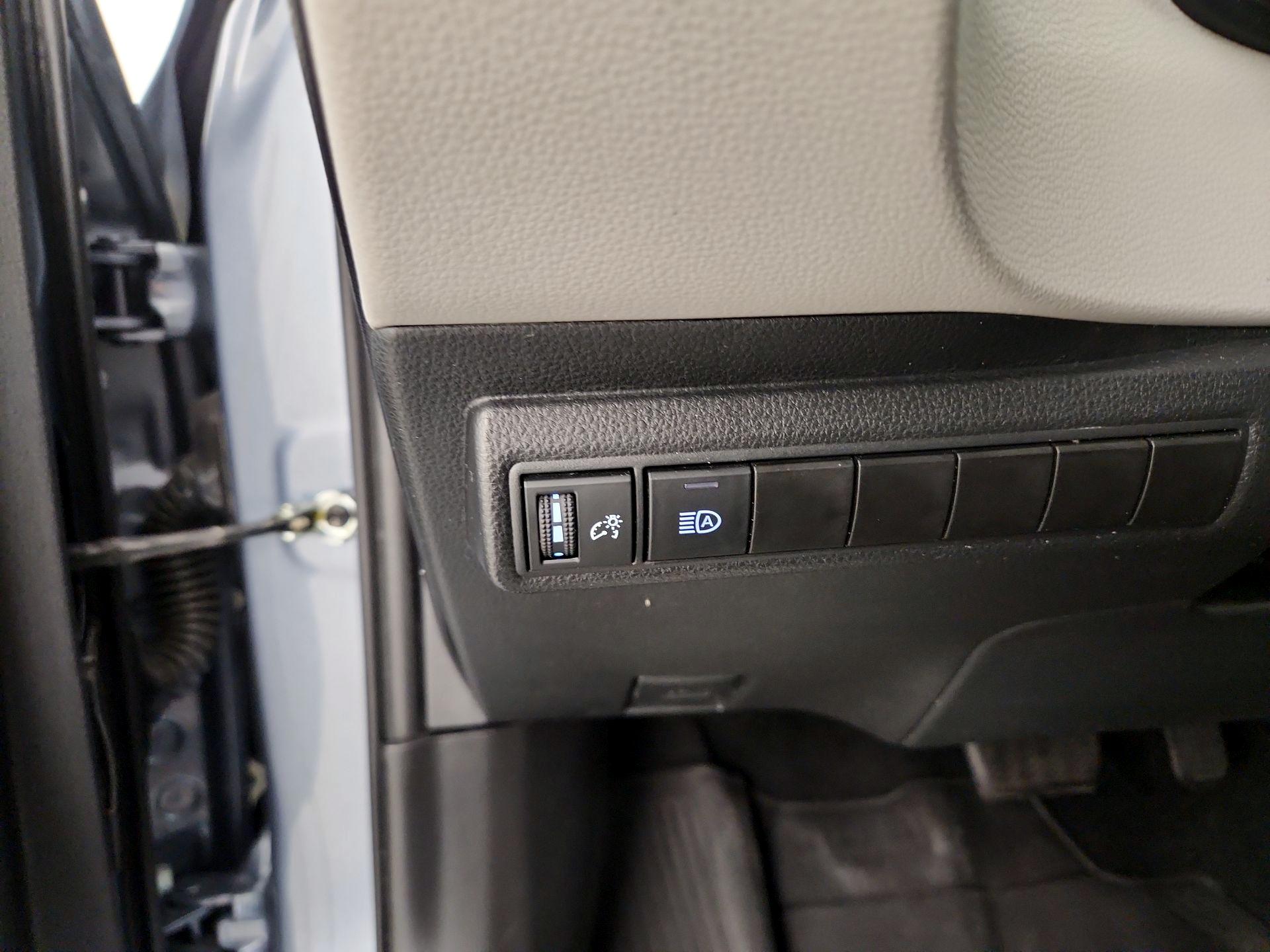 Thumbnail: 2022 Toyota Corolla - 13