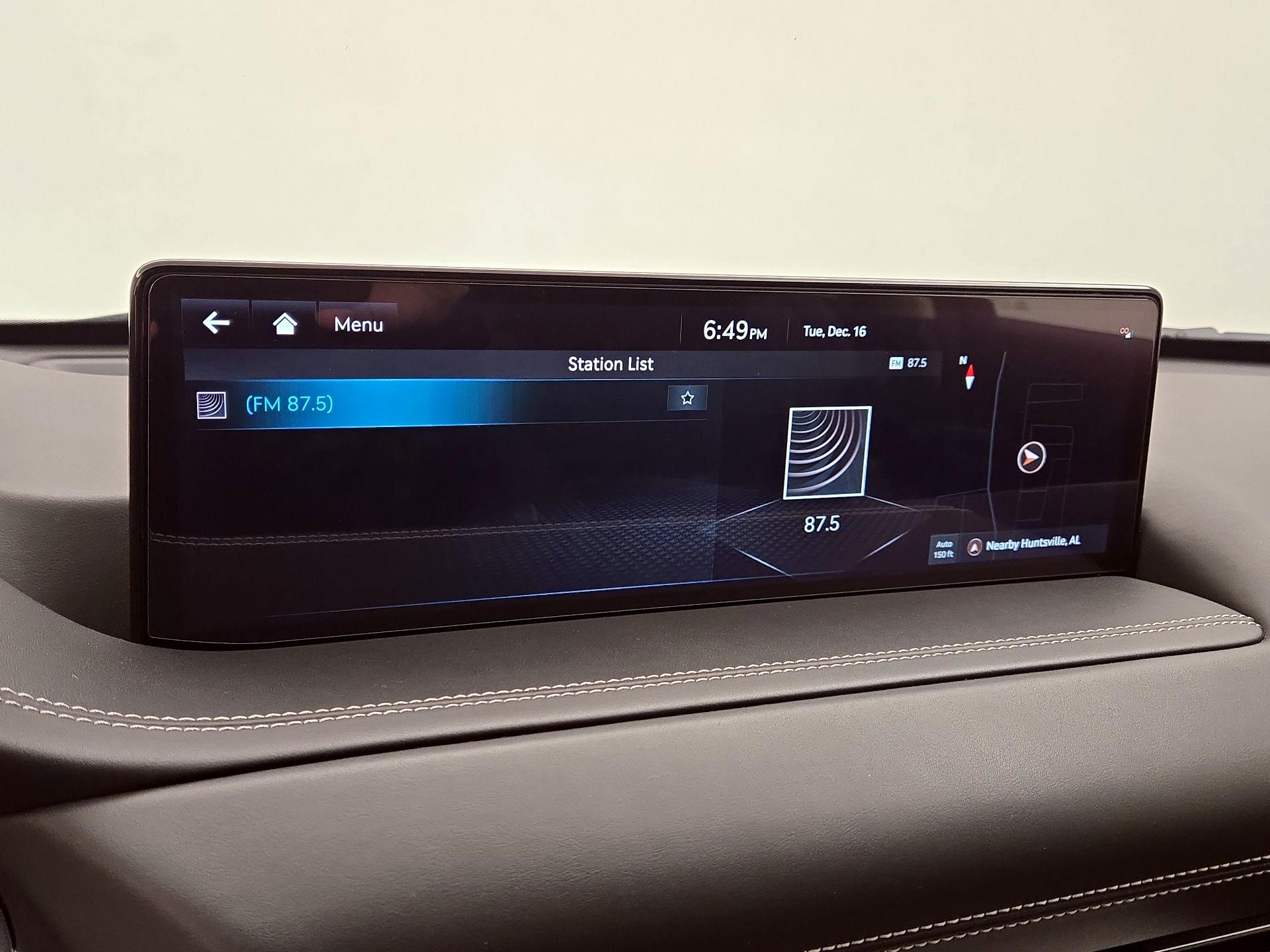 Thumbnail: 2024 Genesis GV80 - 16