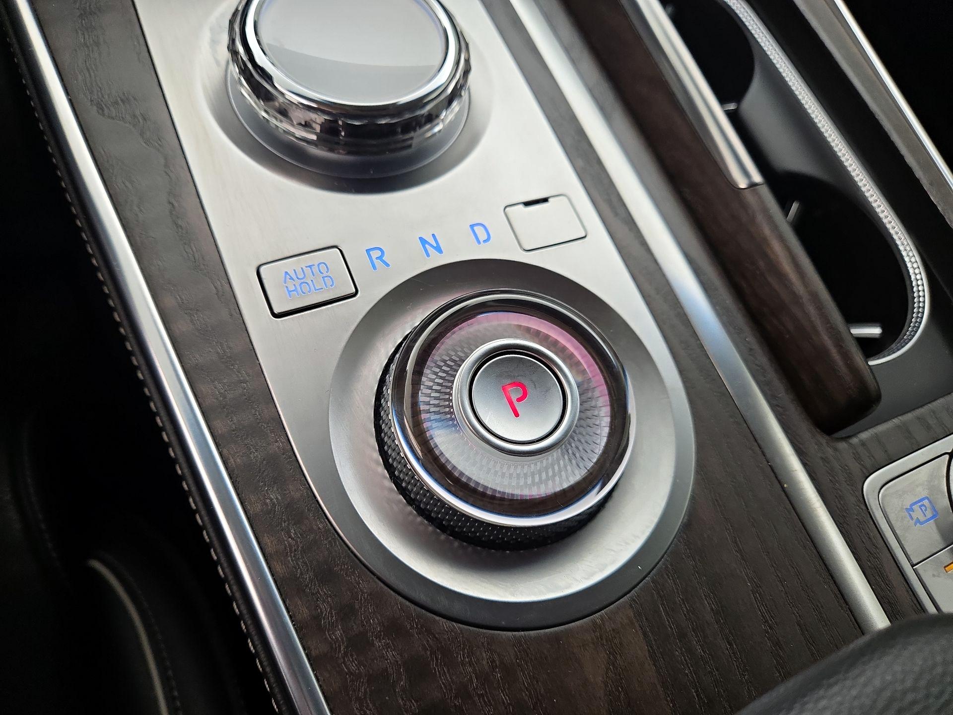 Thumbnail: 2024 Genesis GV80 - 18