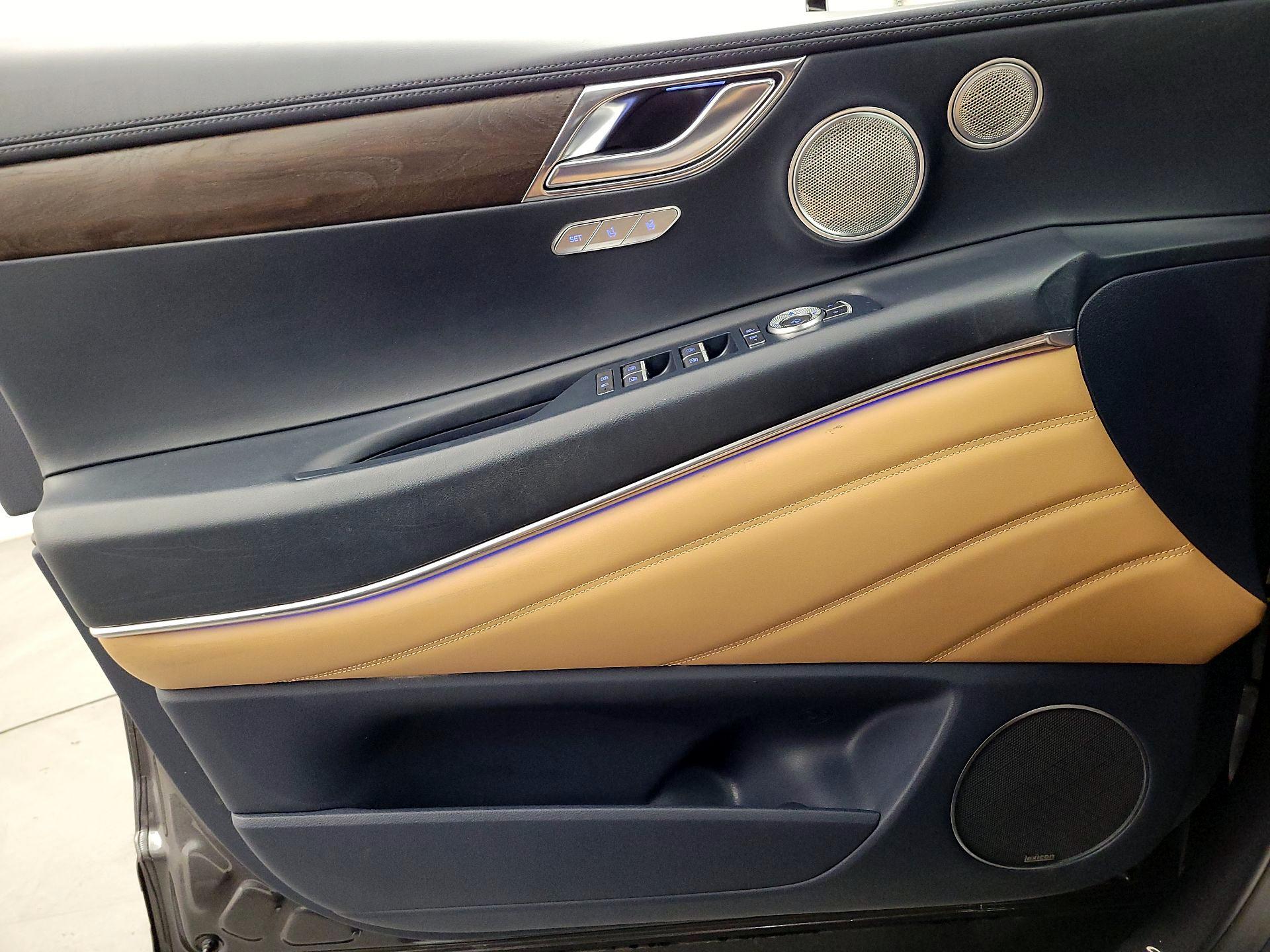 Thumbnail: 2023 Genesis GV80 - 12