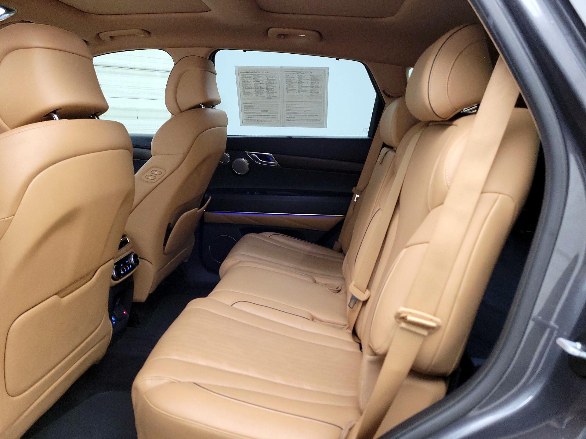 Thumbnail: 2023 Genesis GV80 - 19