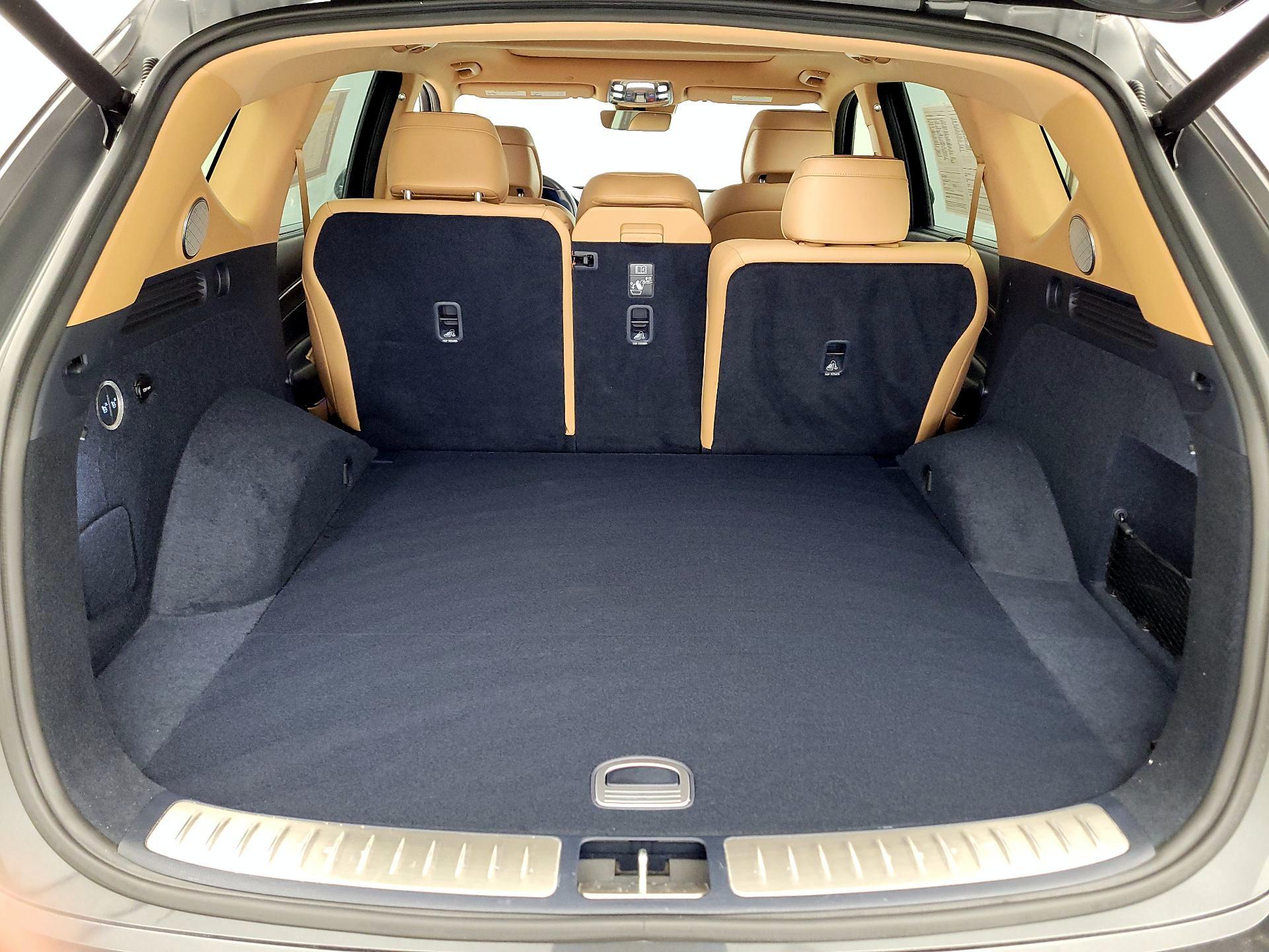 Thumbnail: 2023 Genesis GV80 - 20