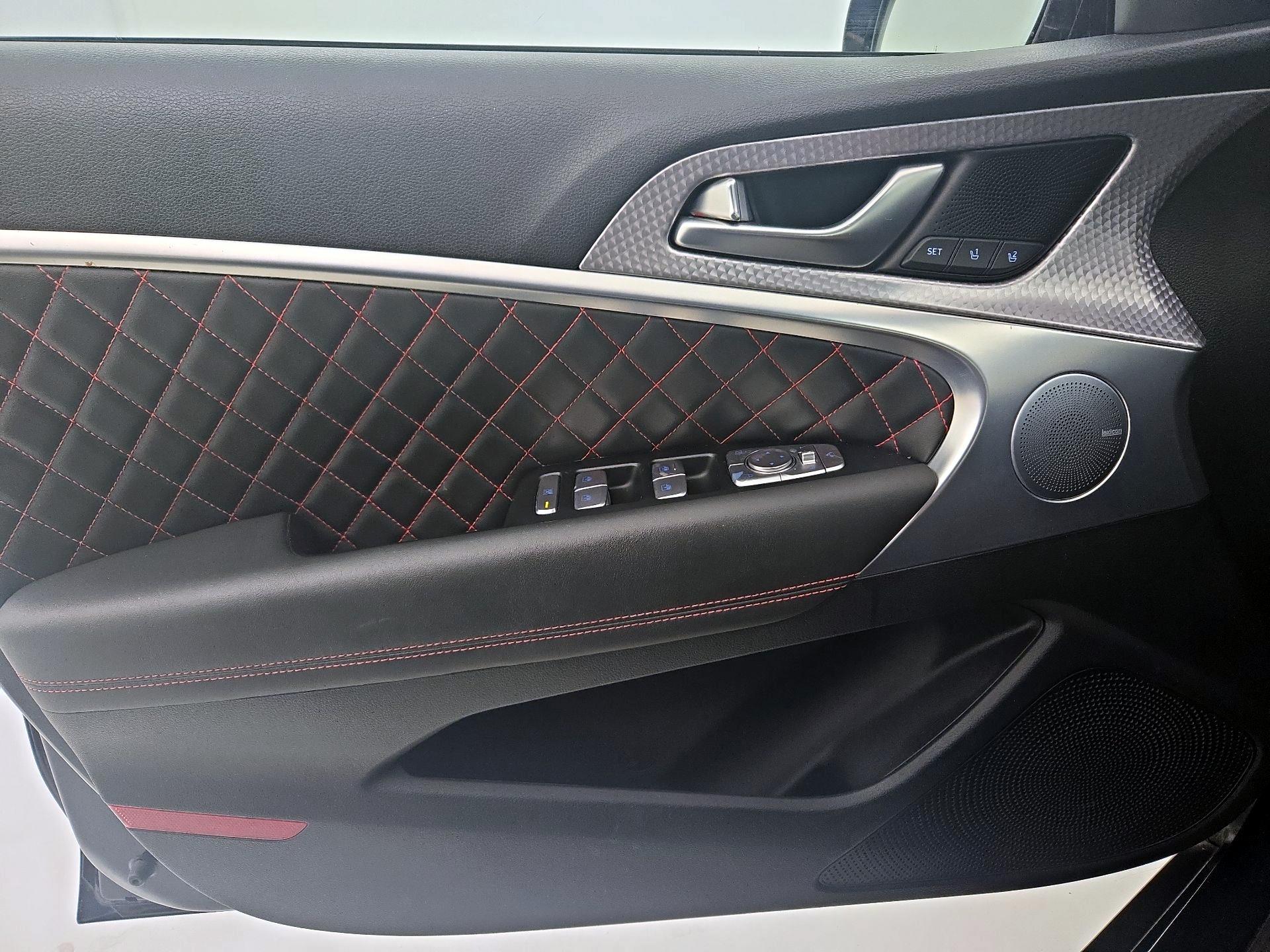 Thumbnail: 2023 Genesis G70 - 12