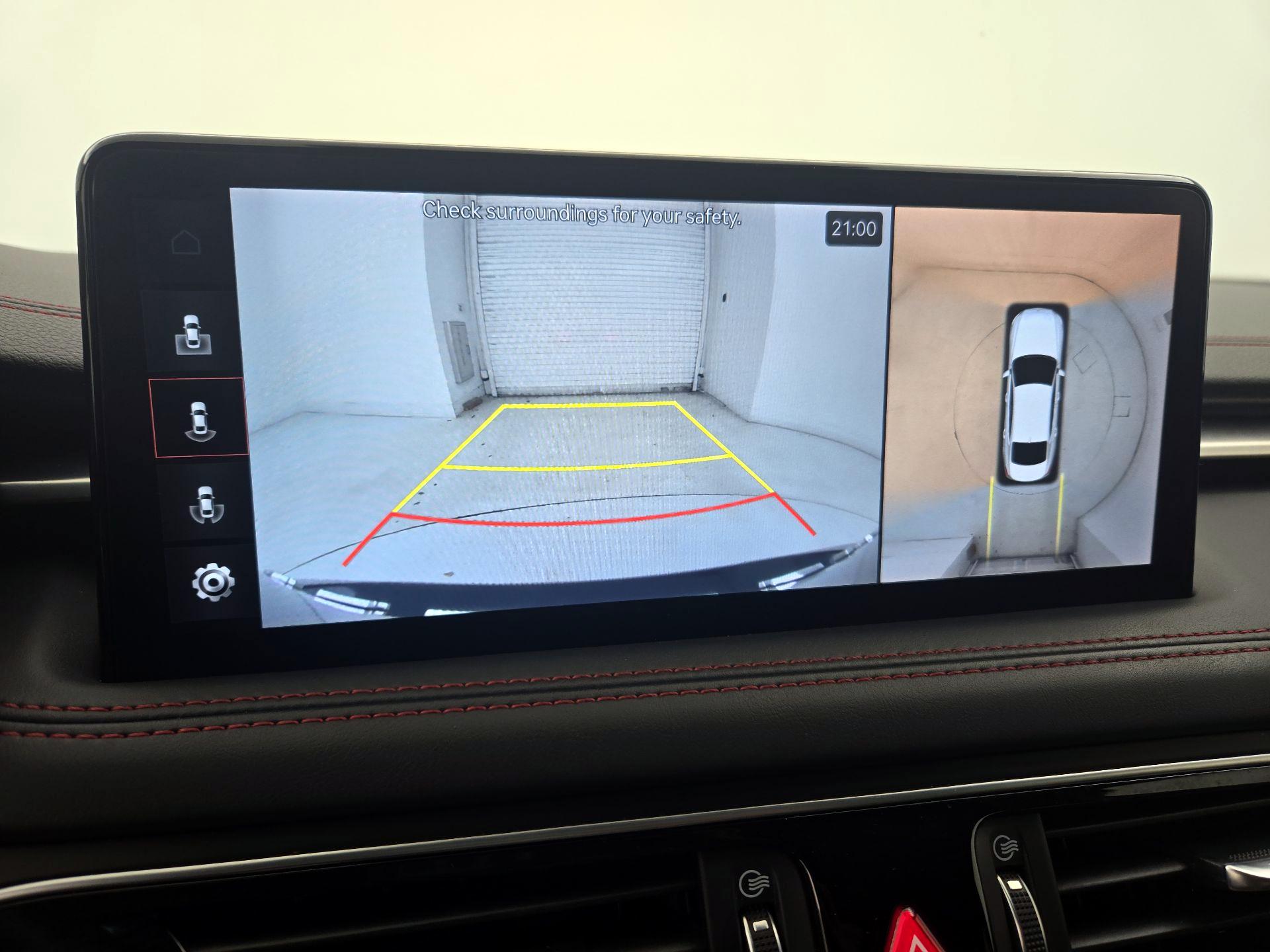 Thumbnail: 2023 Genesis G70 - 15