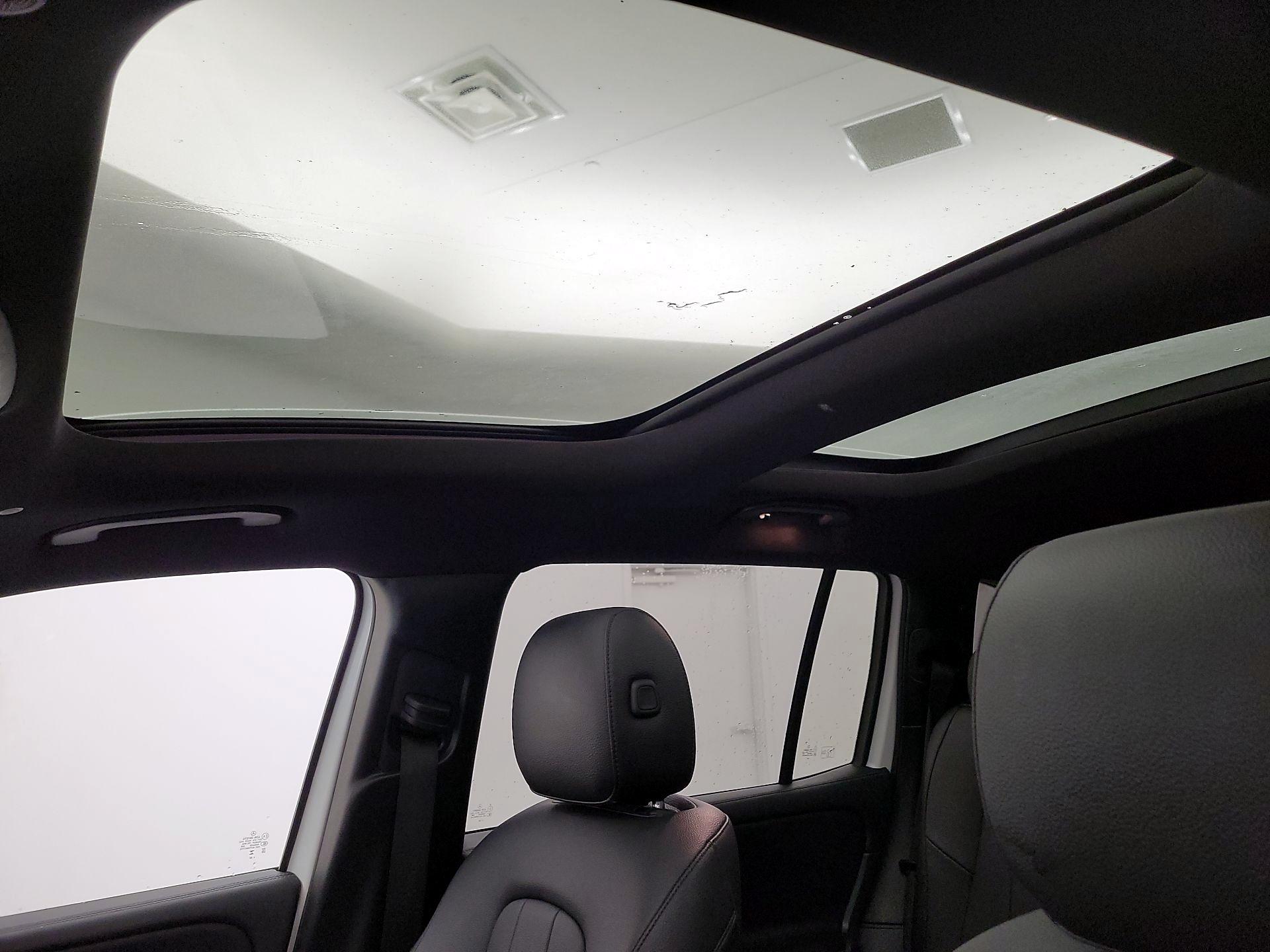 Thumbnail: 2023 Mercedes-Benz GLB - 19