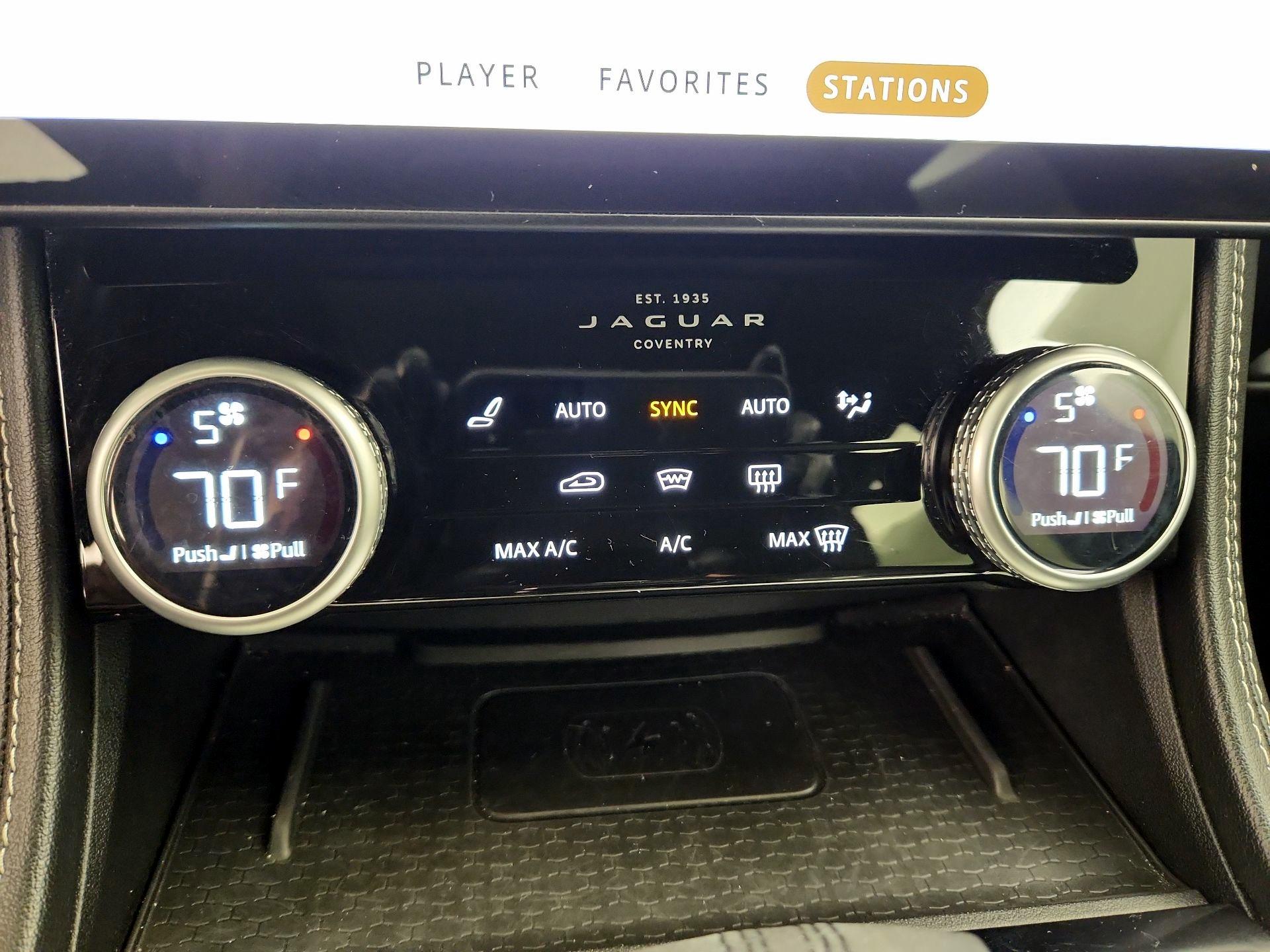 Thumbnail: 2024 Jaguar F-Pace - 17