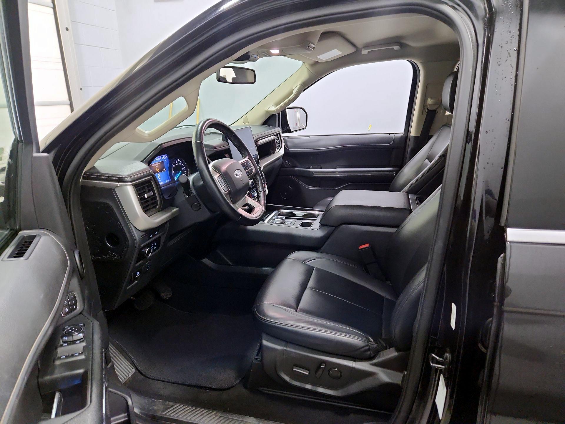 Thumbnail: 2024 Ford Expedition - 11