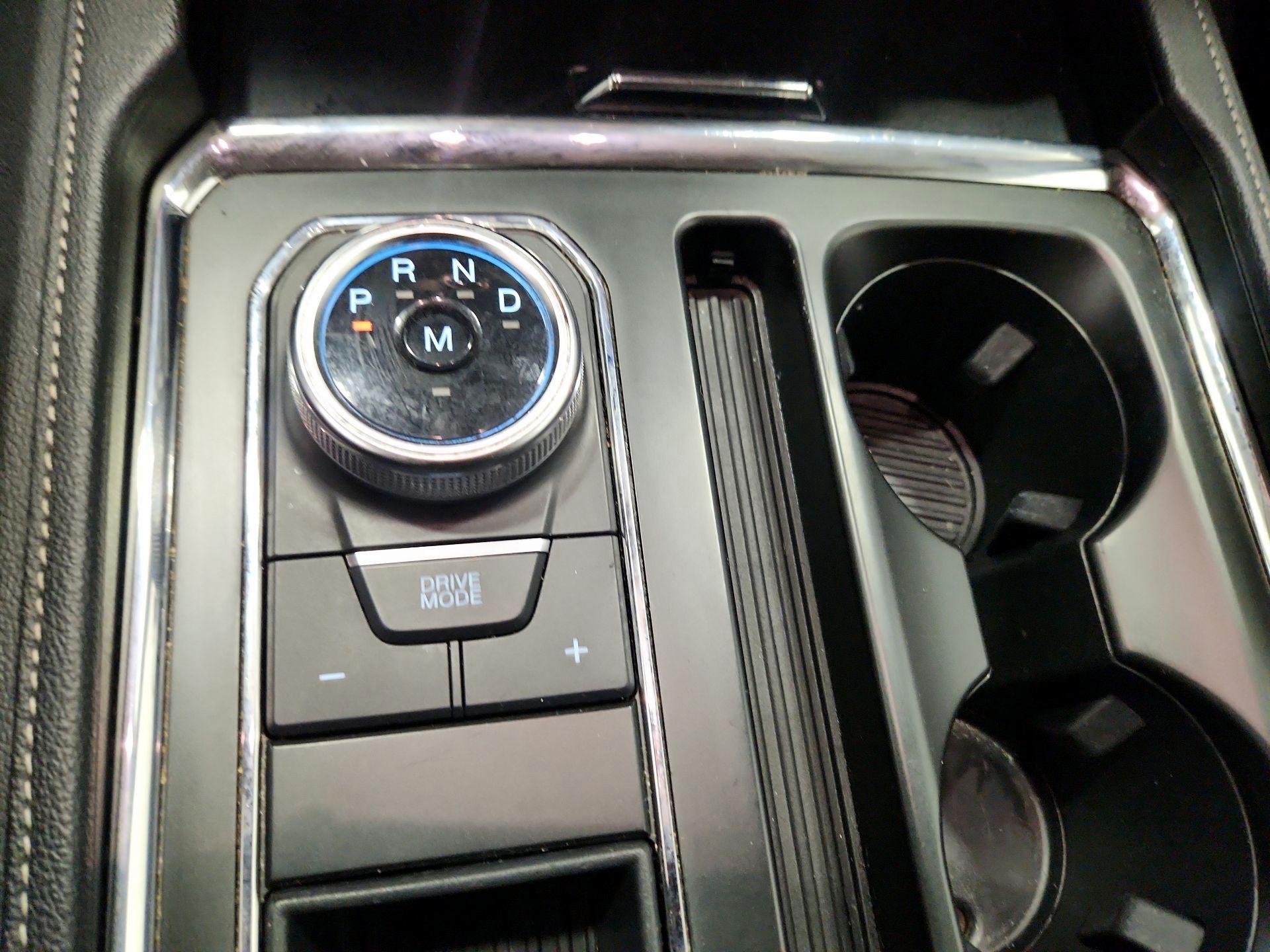 Thumbnail: 2024 Ford Expedition - 18