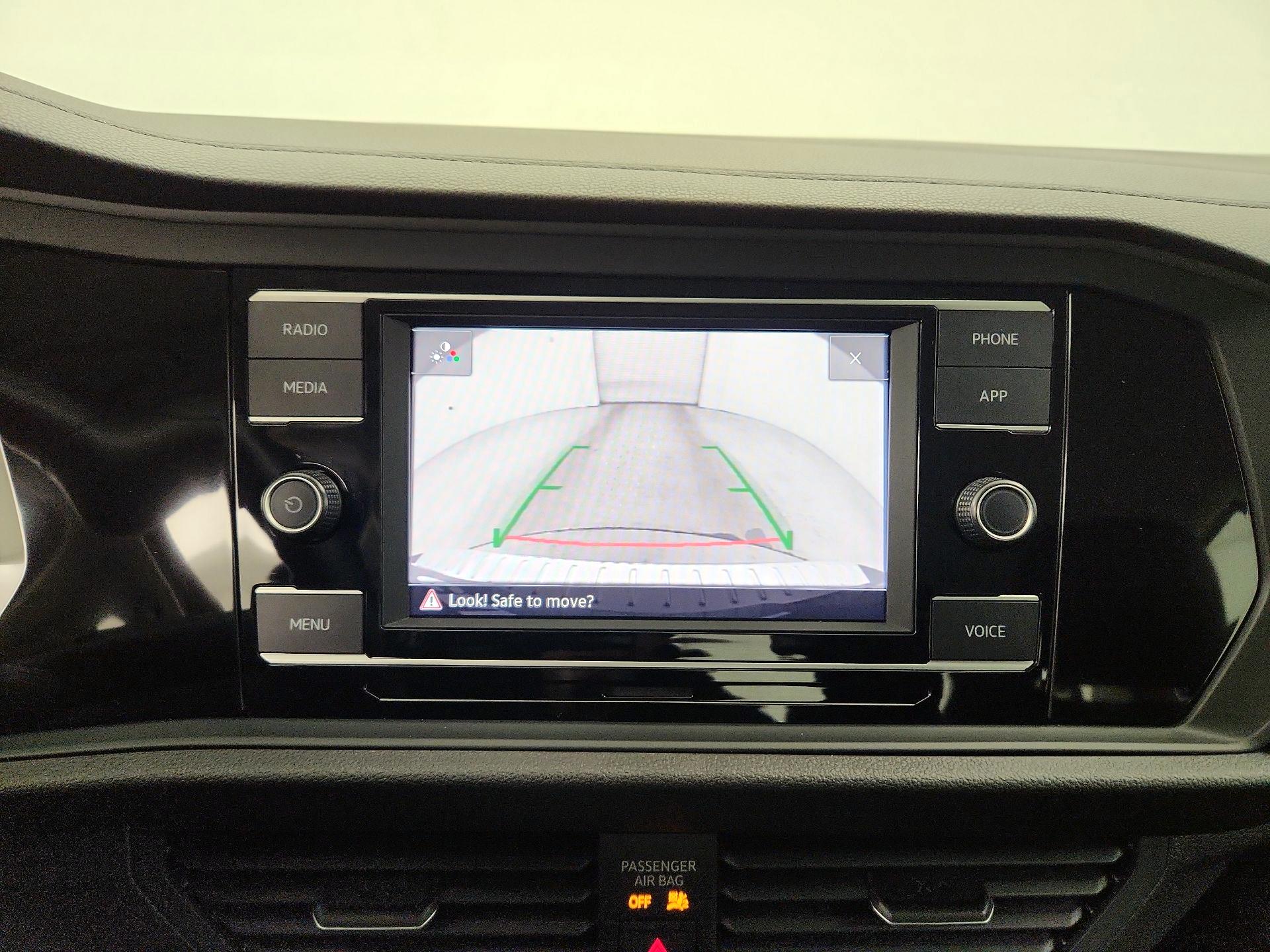 Thumbnail: 2022 Volkswagen Jetta - 14