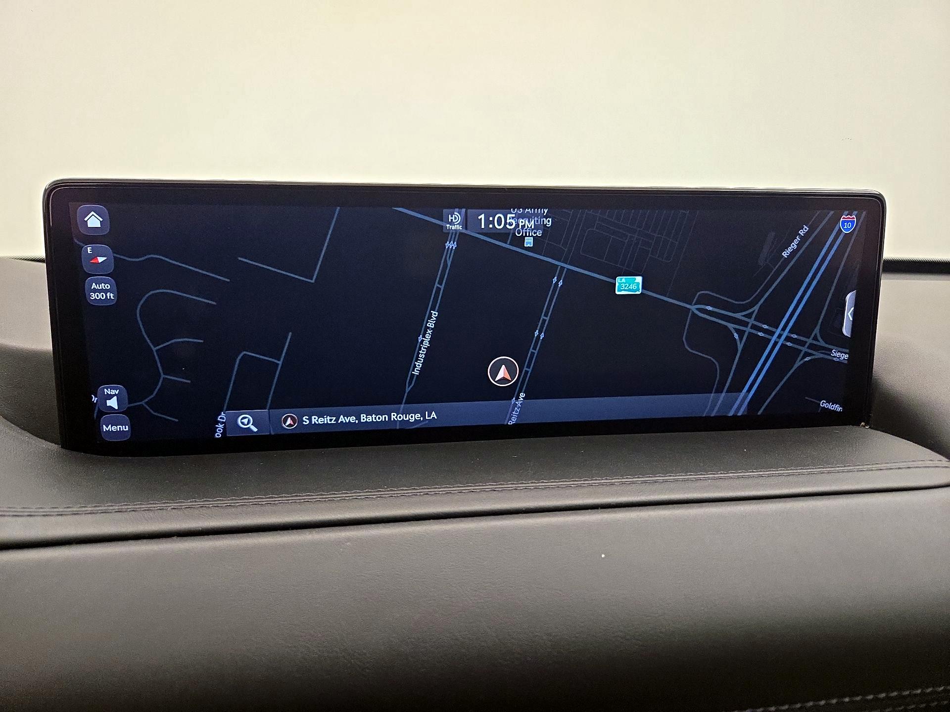 Thumbnail: 2021 Genesis GV80 - 14