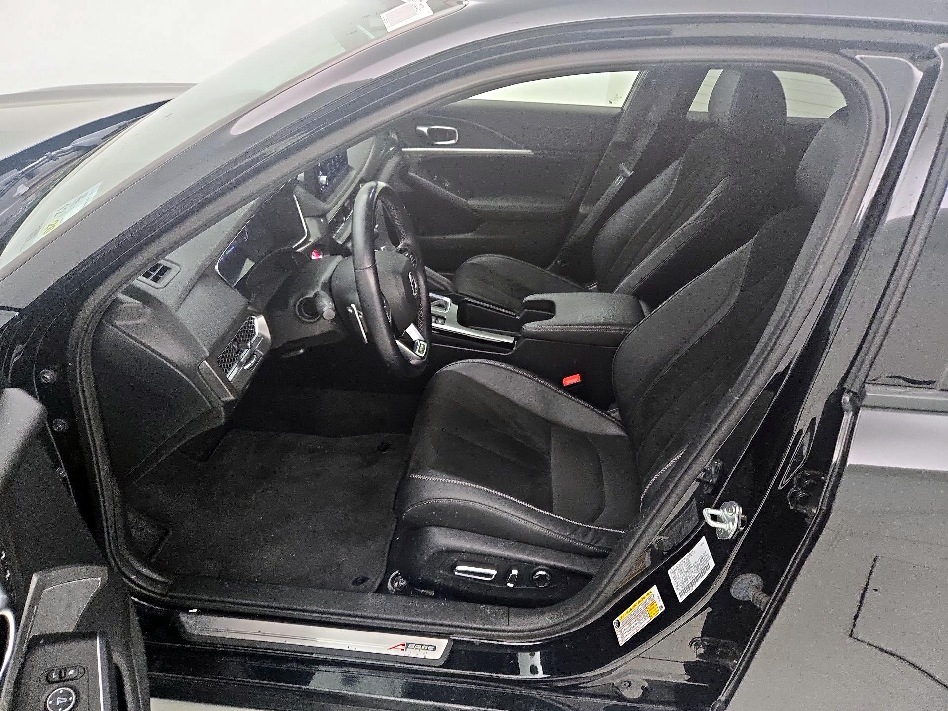 Thumbnail: 2023 Acura Integra - 11