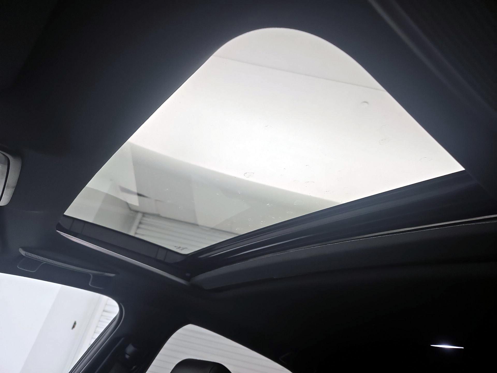 Thumbnail: 2023 Acura Integra - 19