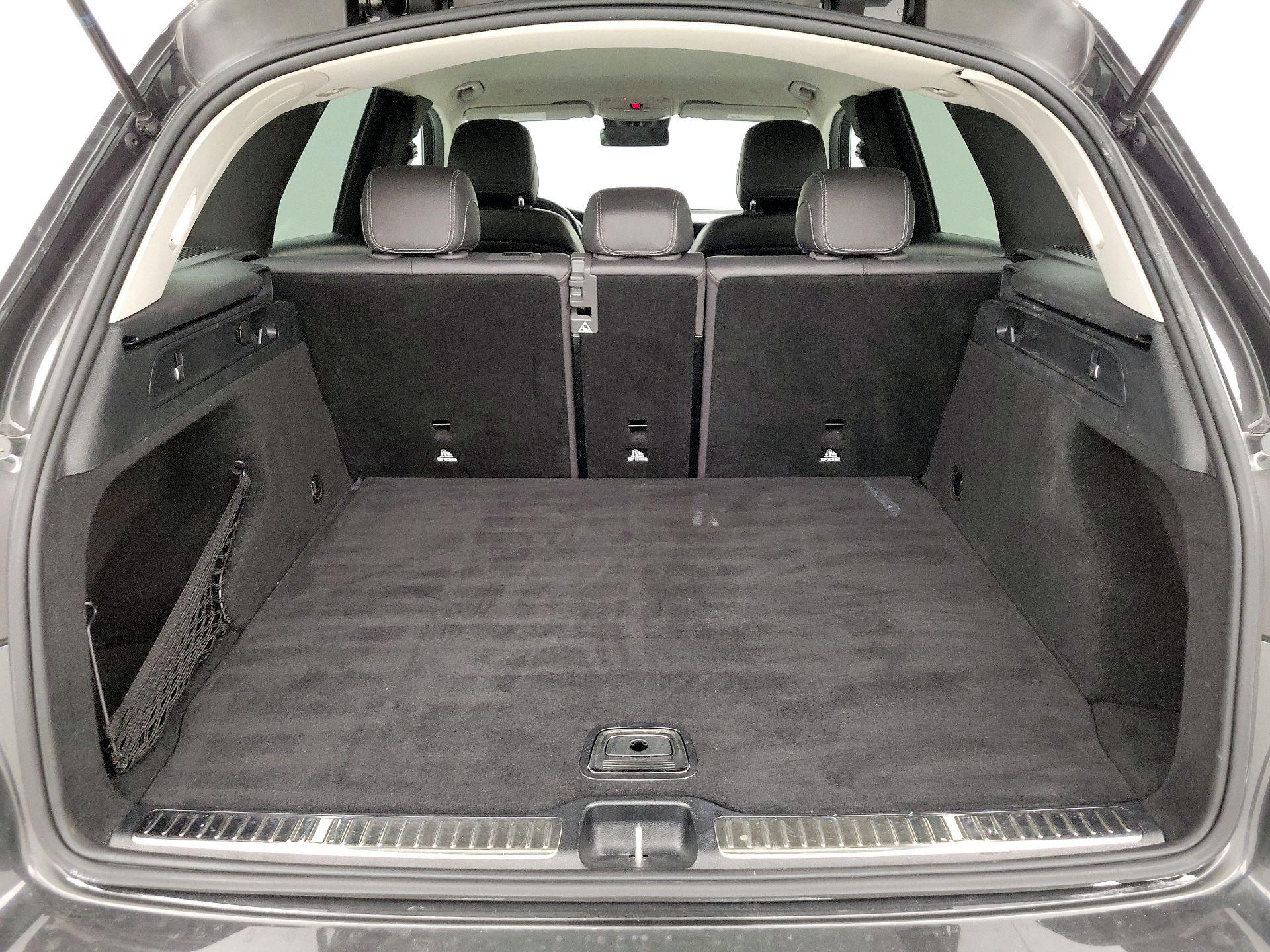 Thumbnail: 2022 Mercedes-Benz GLC - 20