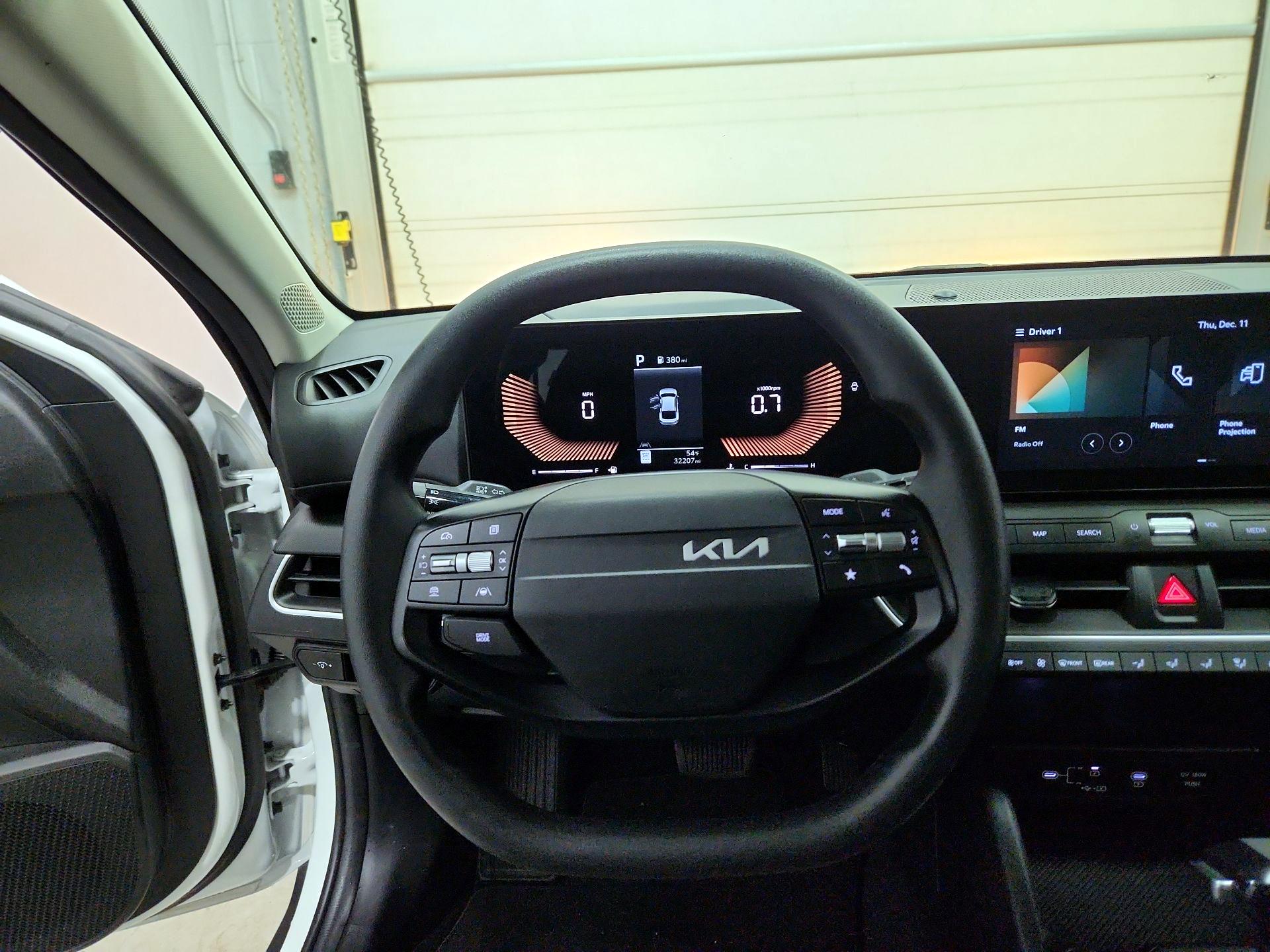 Thumbnail: 2025 Kia K4 - 10