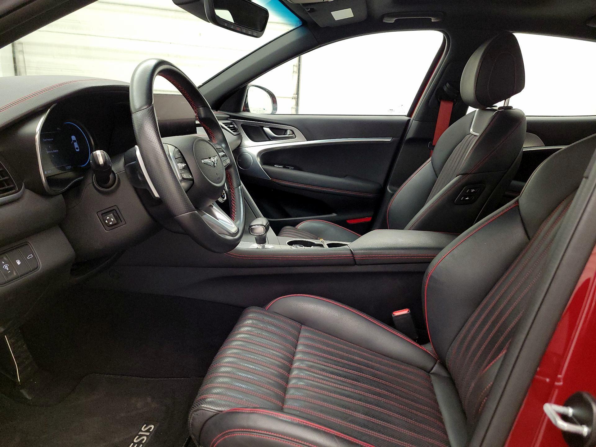 Thumbnail: 2023 Genesis G70 - 11