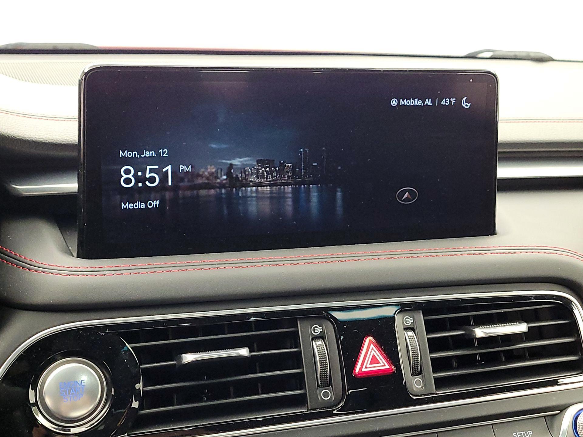 Thumbnail: 2023 Genesis G70 - 15