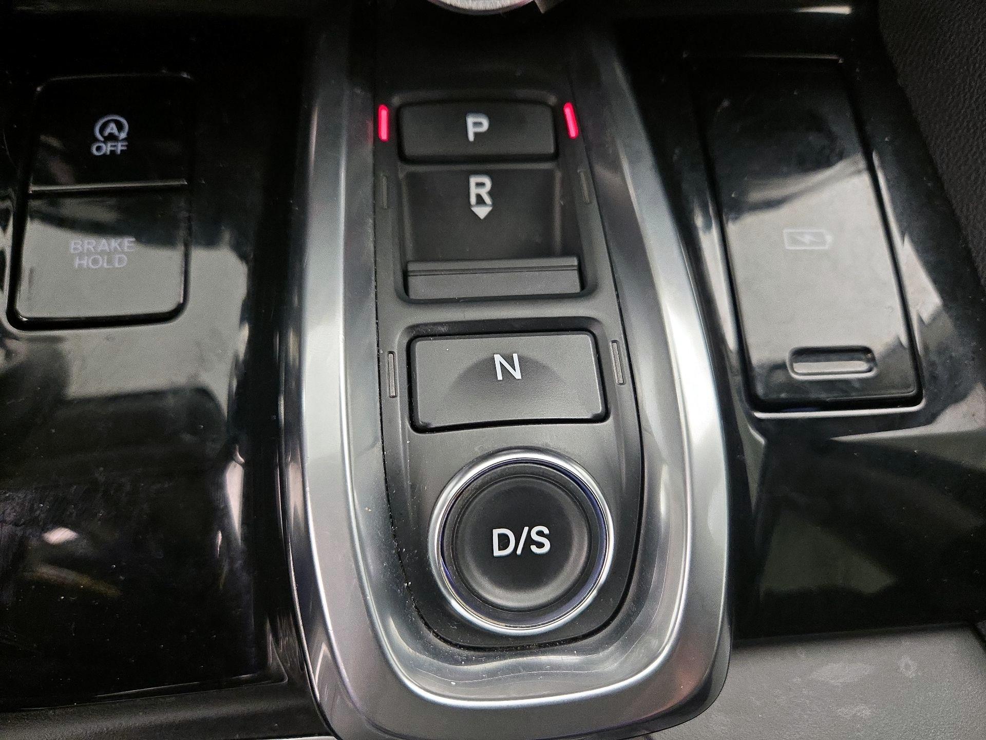 Thumbnail: 2024 Acura MDX - 17