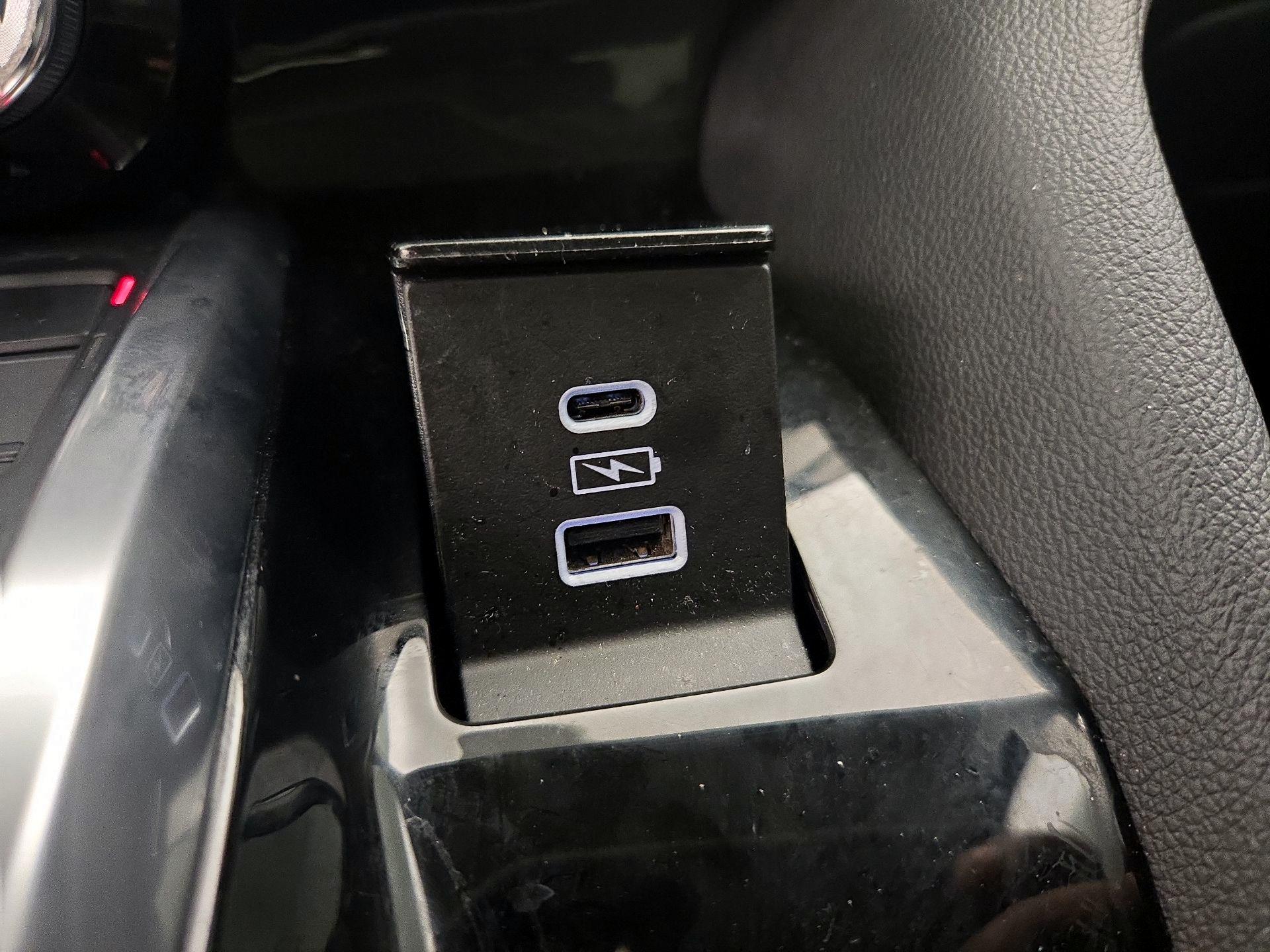 Thumbnail: 2024 Acura MDX - 18