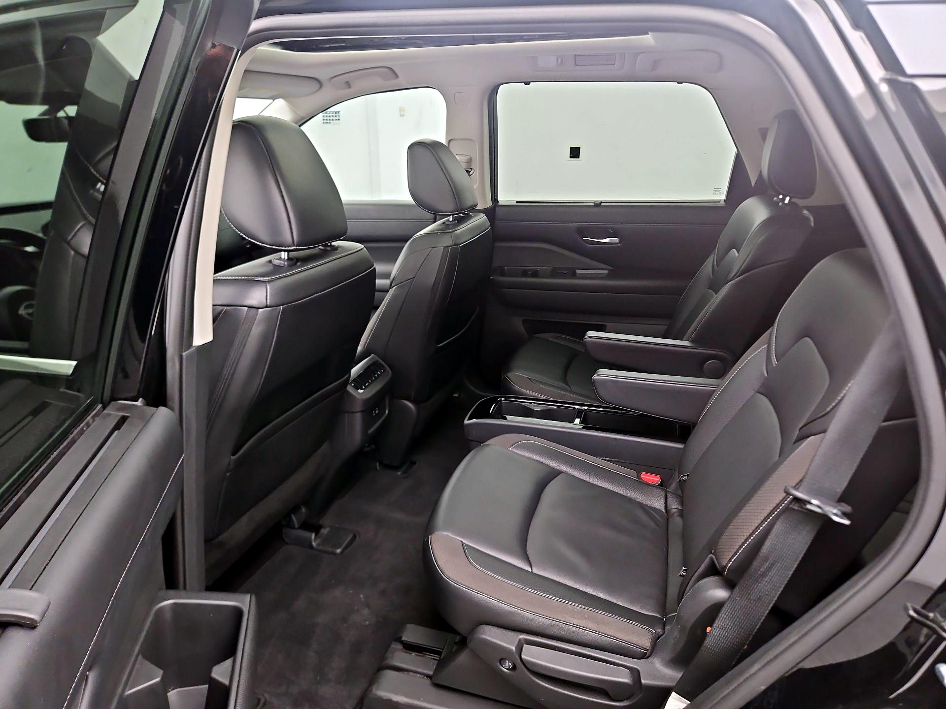 Thumbnail: 2023 Nissan Pathfinder - 19