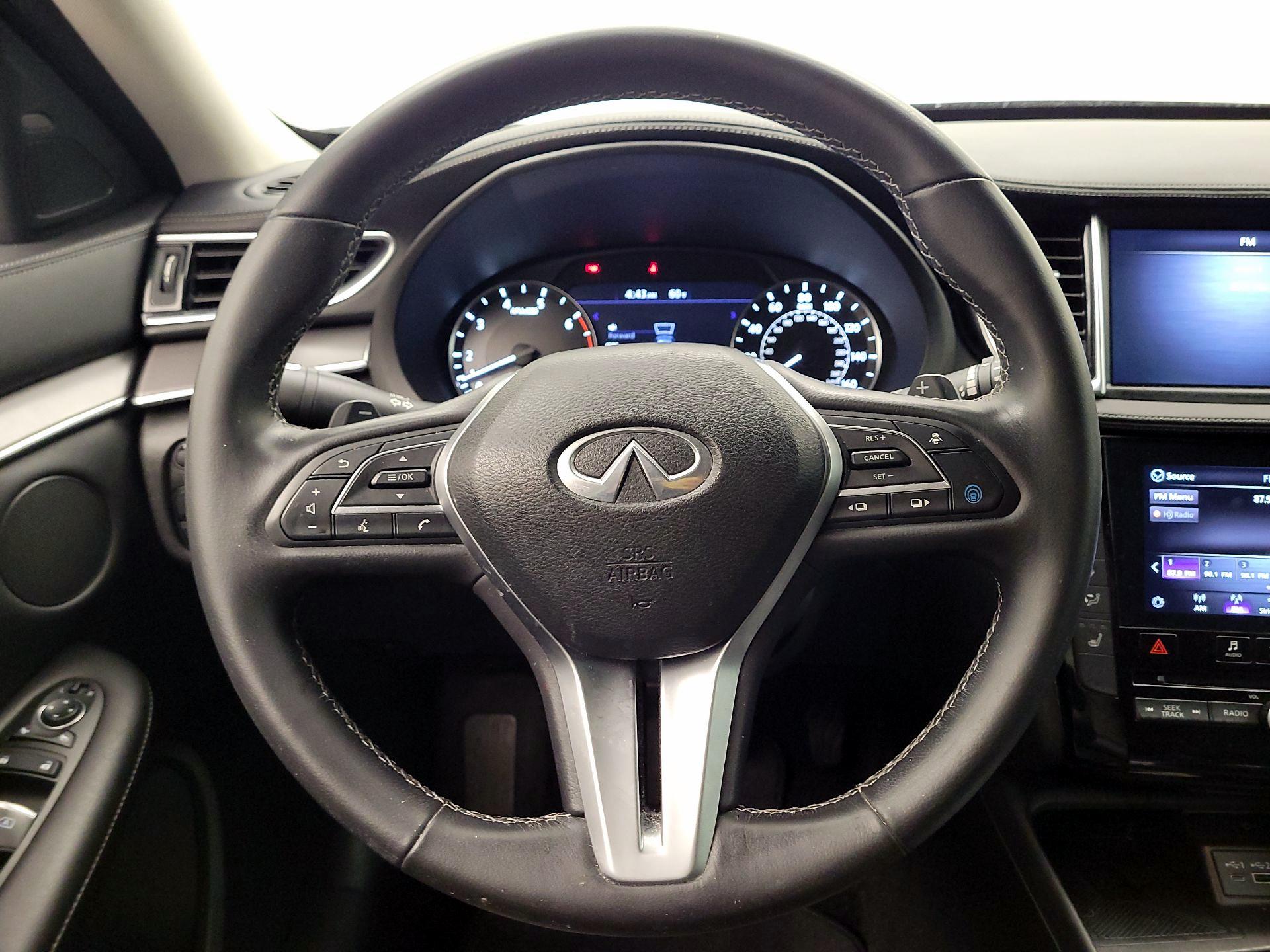 Thumbnail: 2023 INFINITI QX50 - 10