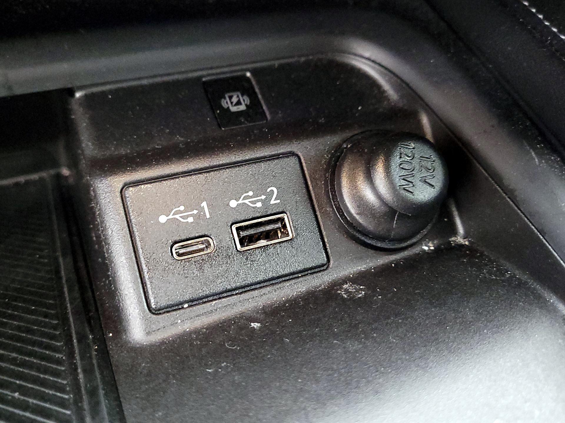 Thumbnail: 2023 INFINITI QX50 - 18