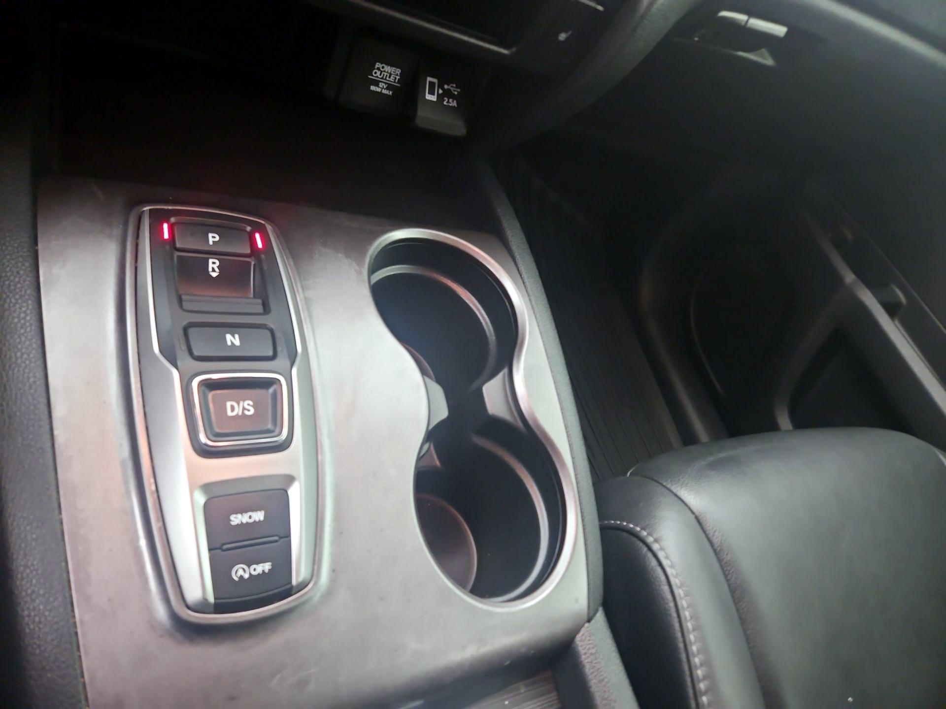 Thumbnail: 2022 Honda Pilot - 17