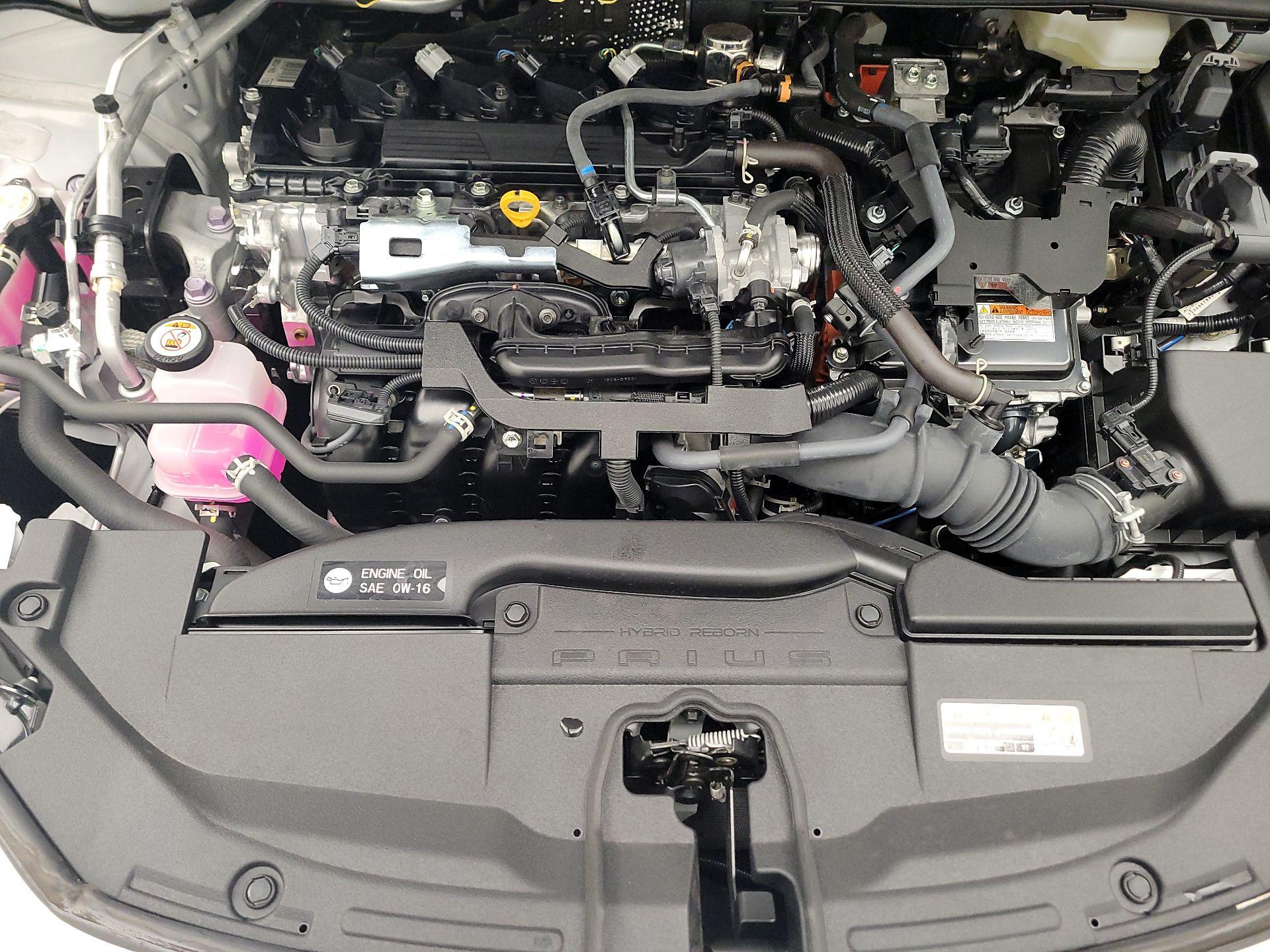 Thumbnail: 2024 Toyota Prius - 17