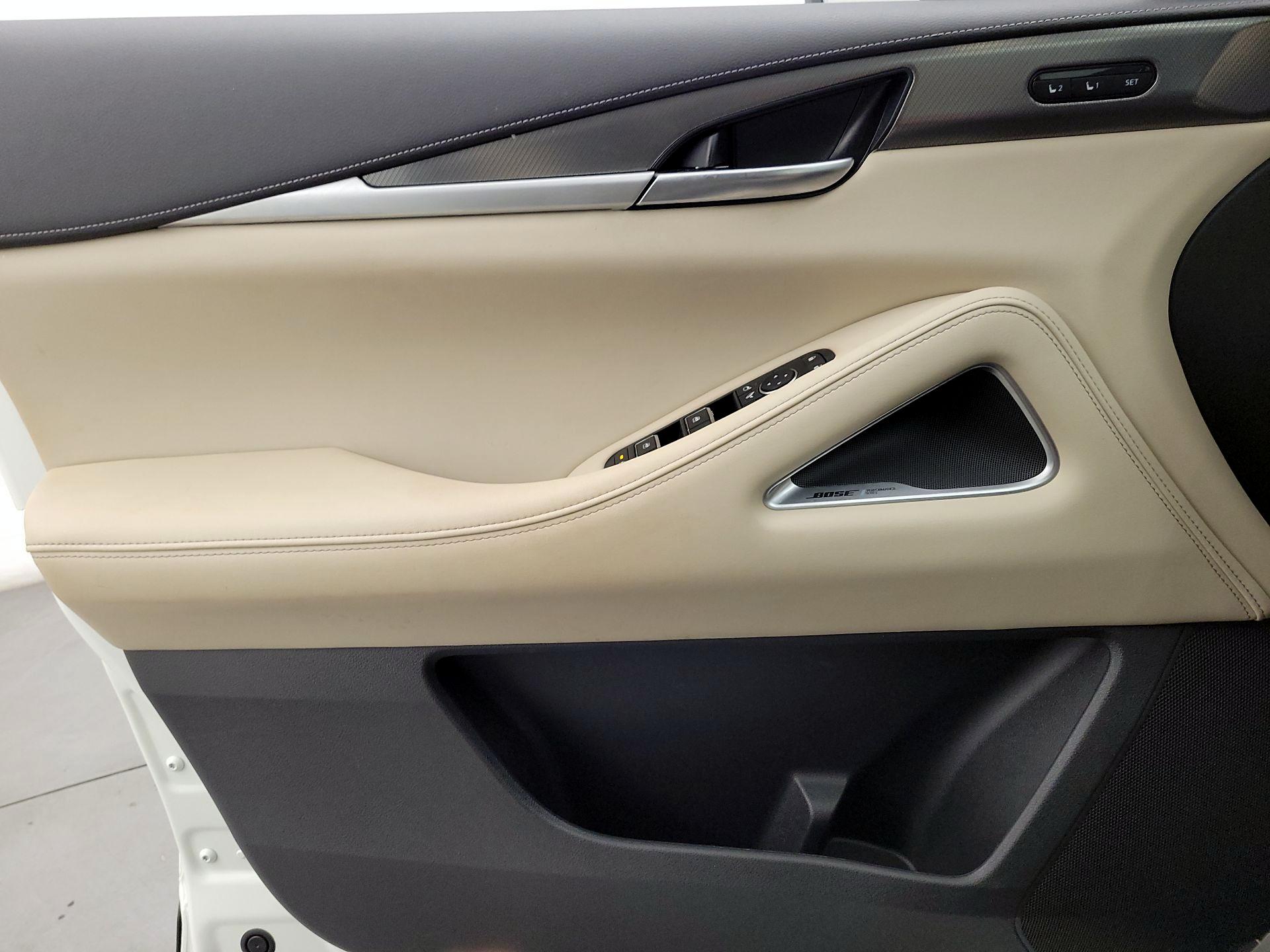 Thumbnail: 2023 INFINITI QX60 - 12