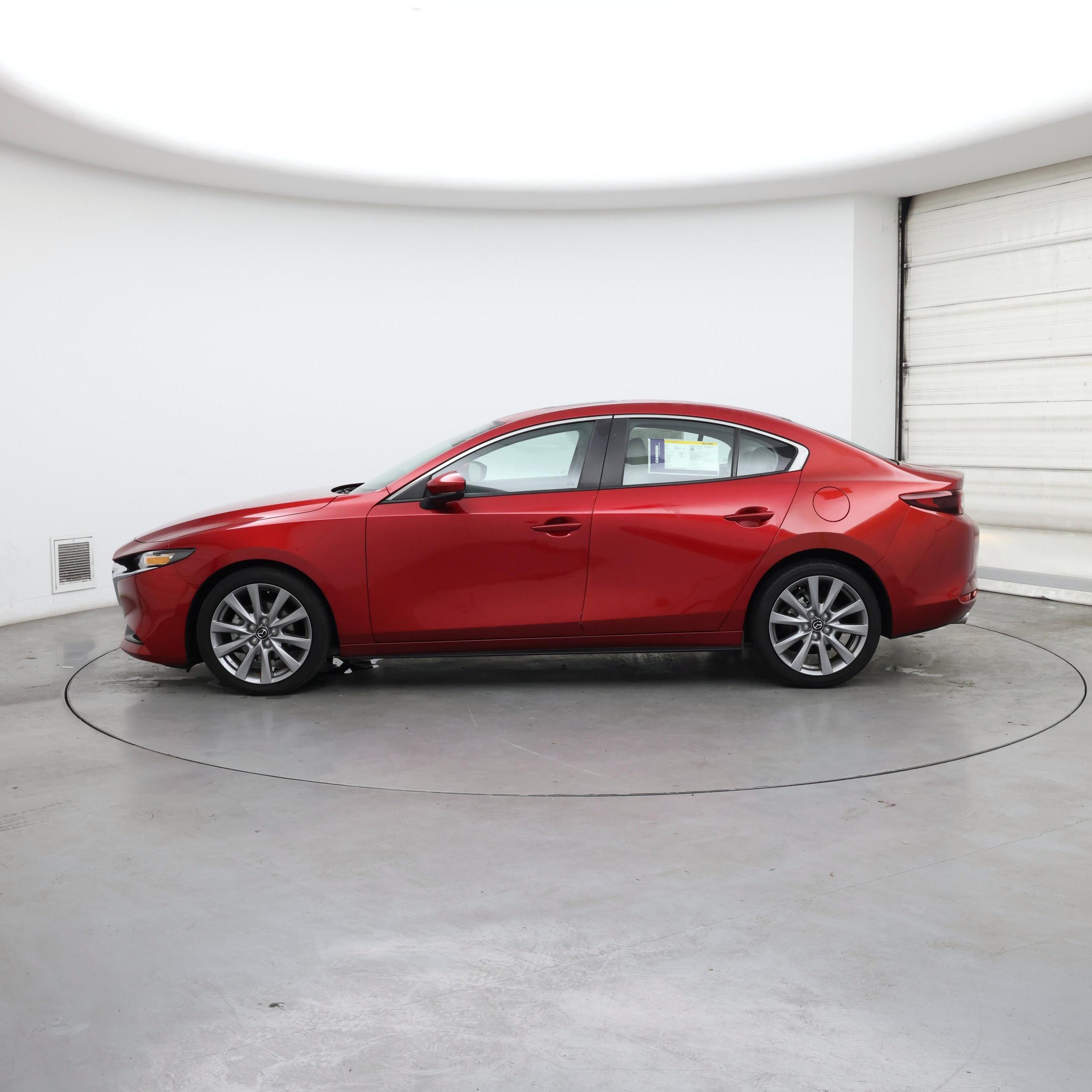 Thumbnail: 2022 Mazda Mazda3 - 3