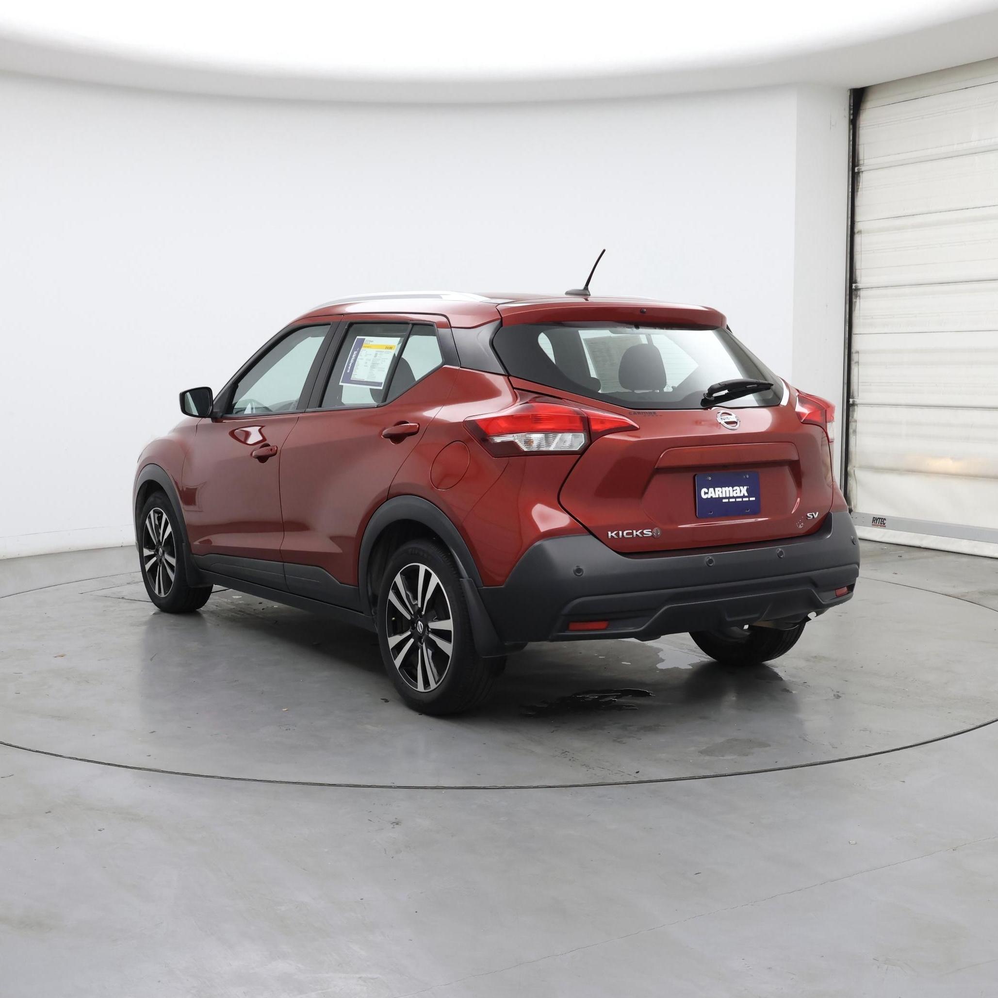 Thumbnail: 2020 Nissan Kicks - 2