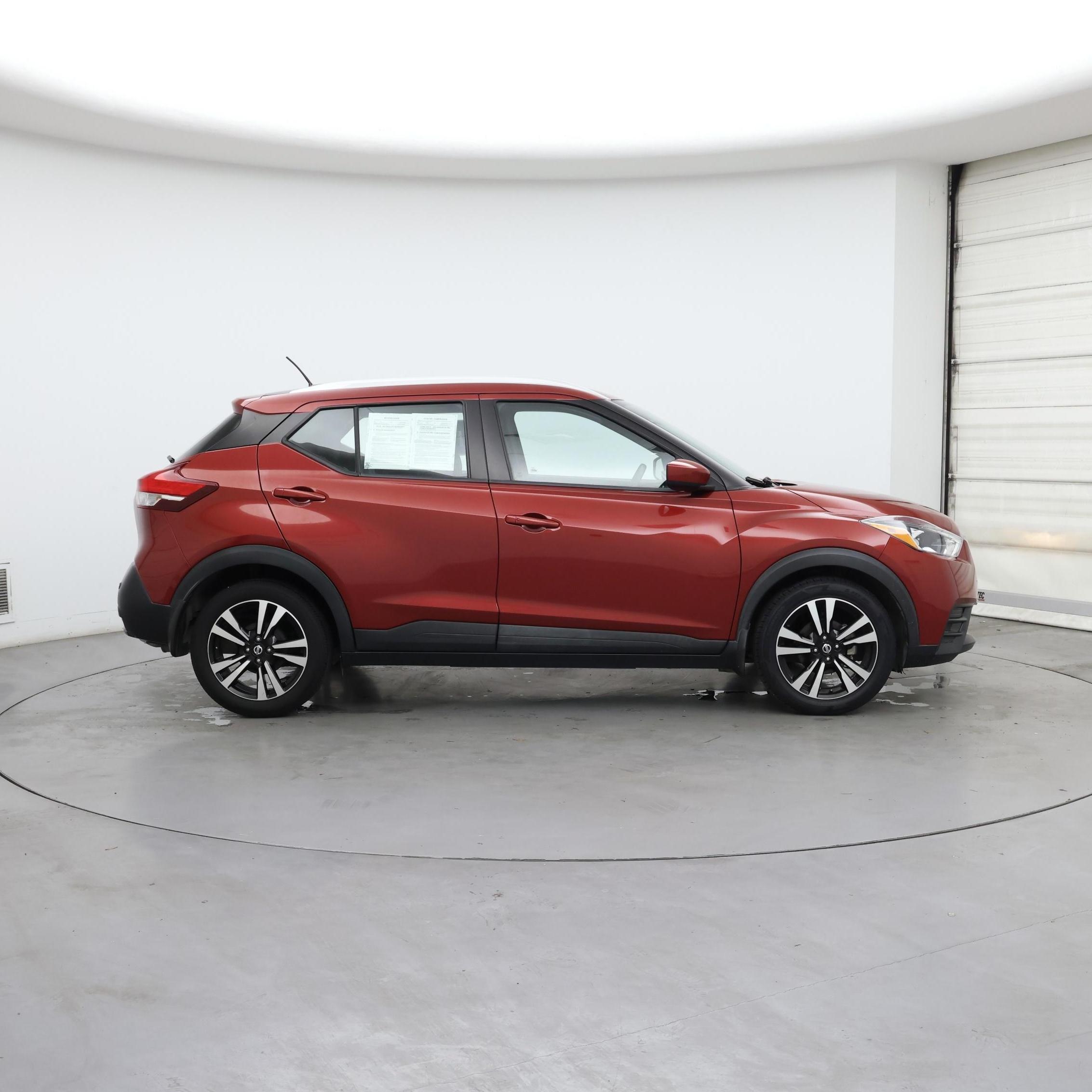 Thumbnail: 2020 Nissan Kicks - 7